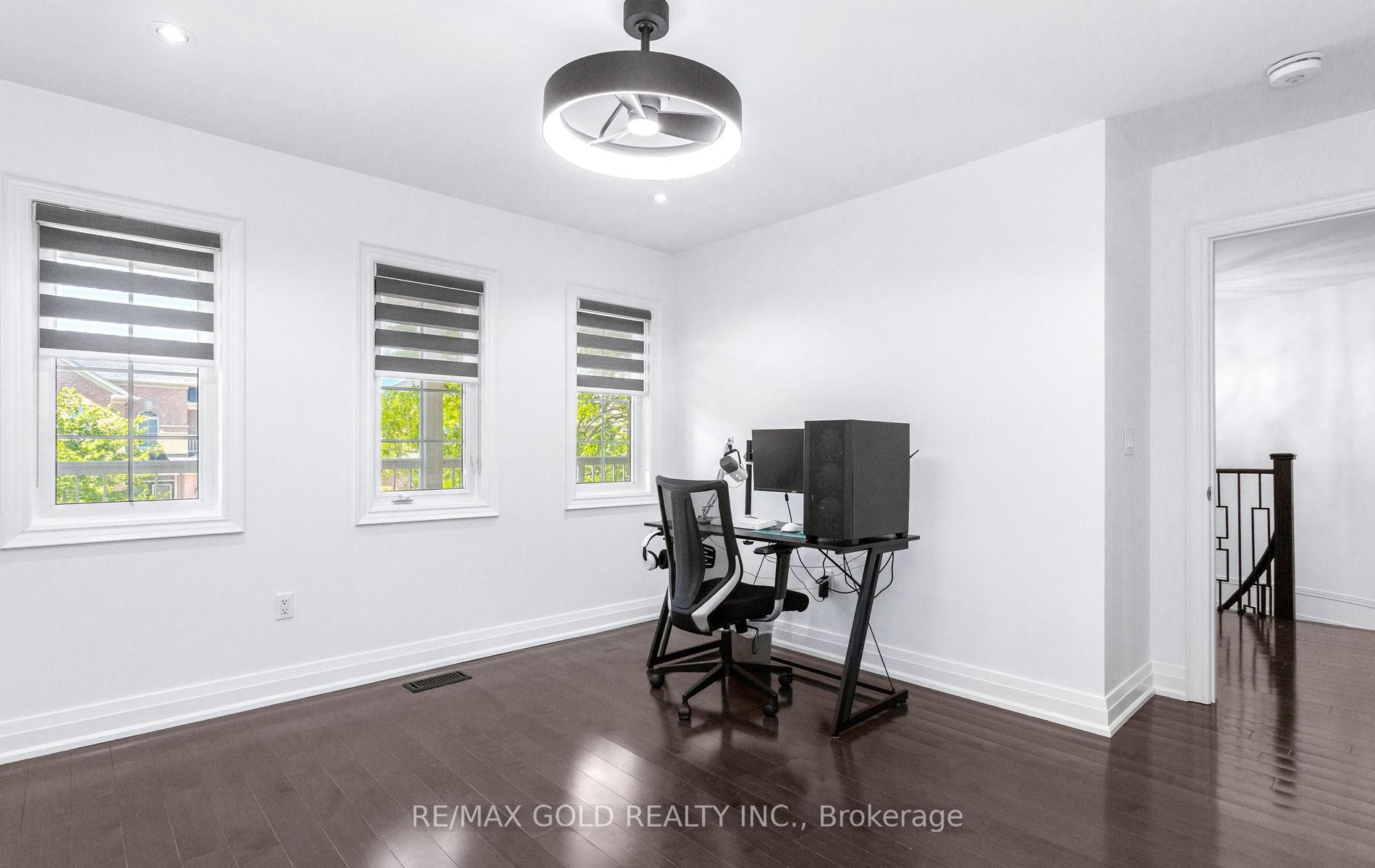 Photo 36 of 33 Nina Place, Brampton, Fletcher's Meadow — HOMEH