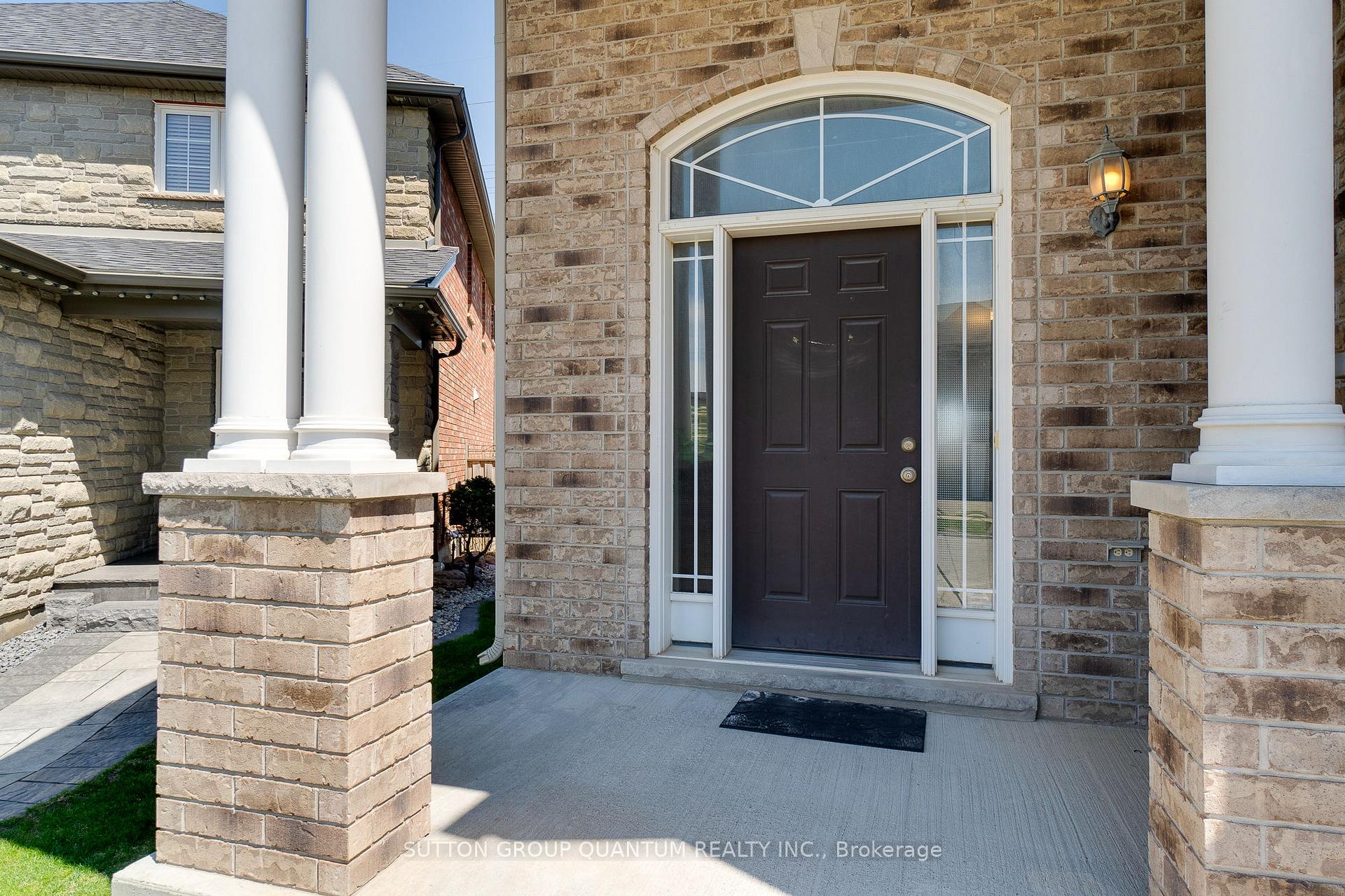 Photo 5 of 928 Dunblane Court, Kitchener, Huron Park — HOMEH