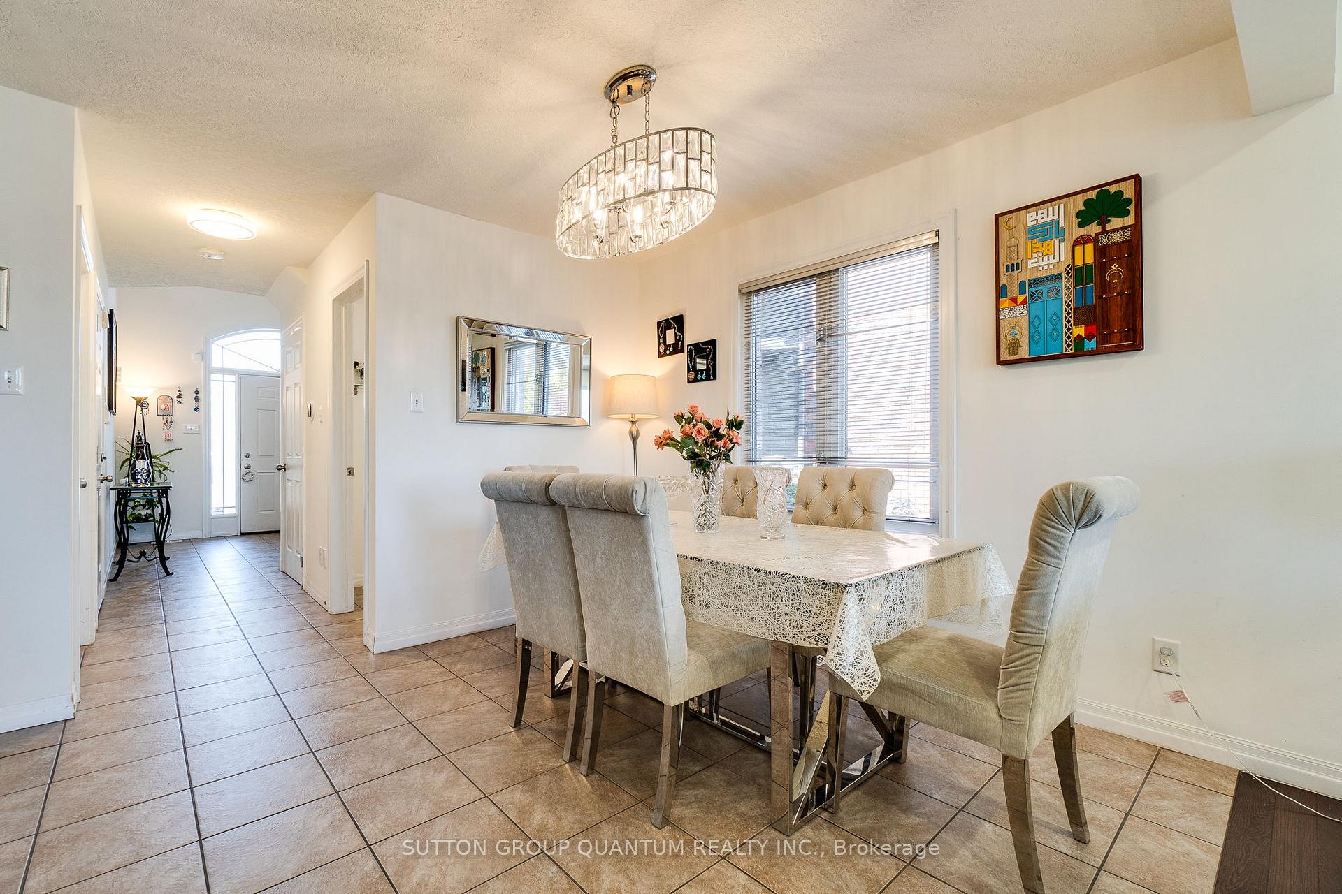 Photo 12 of 928 Dunblane Court, Kitchener, Huron Park — HOMEH