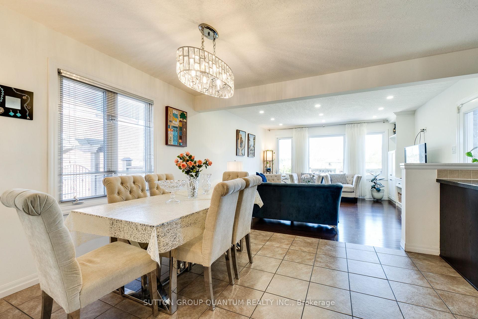 Photo 14 of 928 Dunblane Court, Kitchener, Huron Park — HOMEH