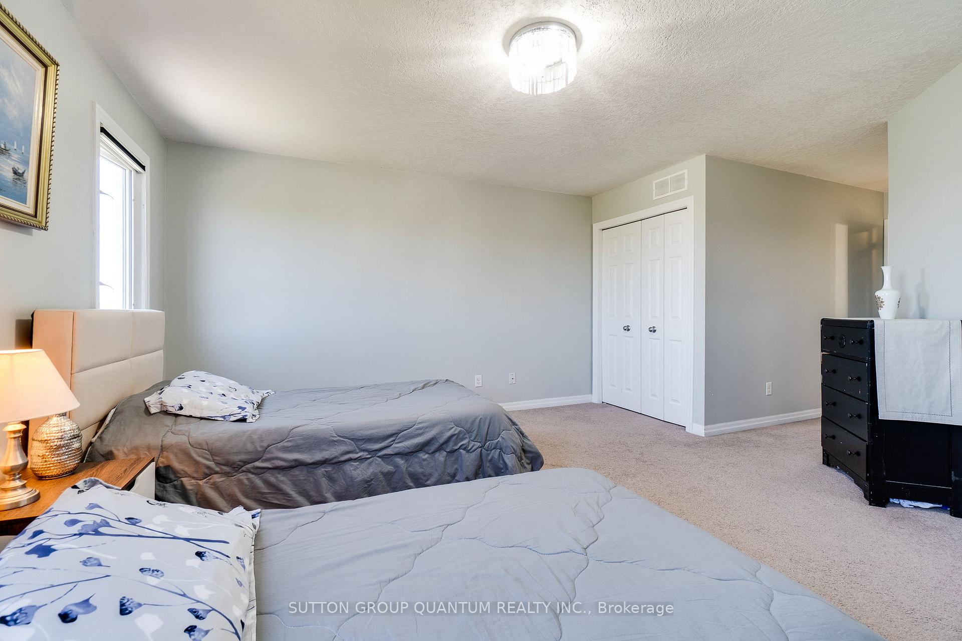 Photo 27 of 928 Dunblane Court, Kitchener, Huron Park — HOMEH