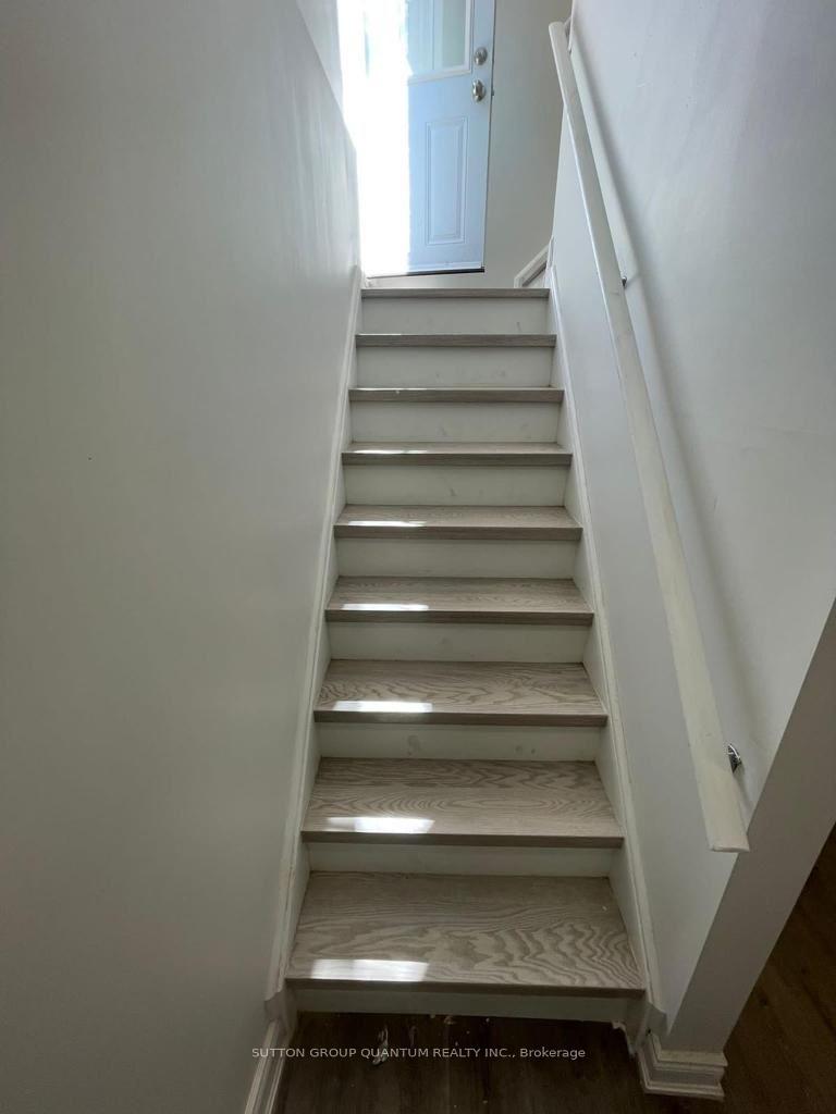 Photo 36 of 928 Dunblane Court, Kitchener, Huron Park — HOMEH
