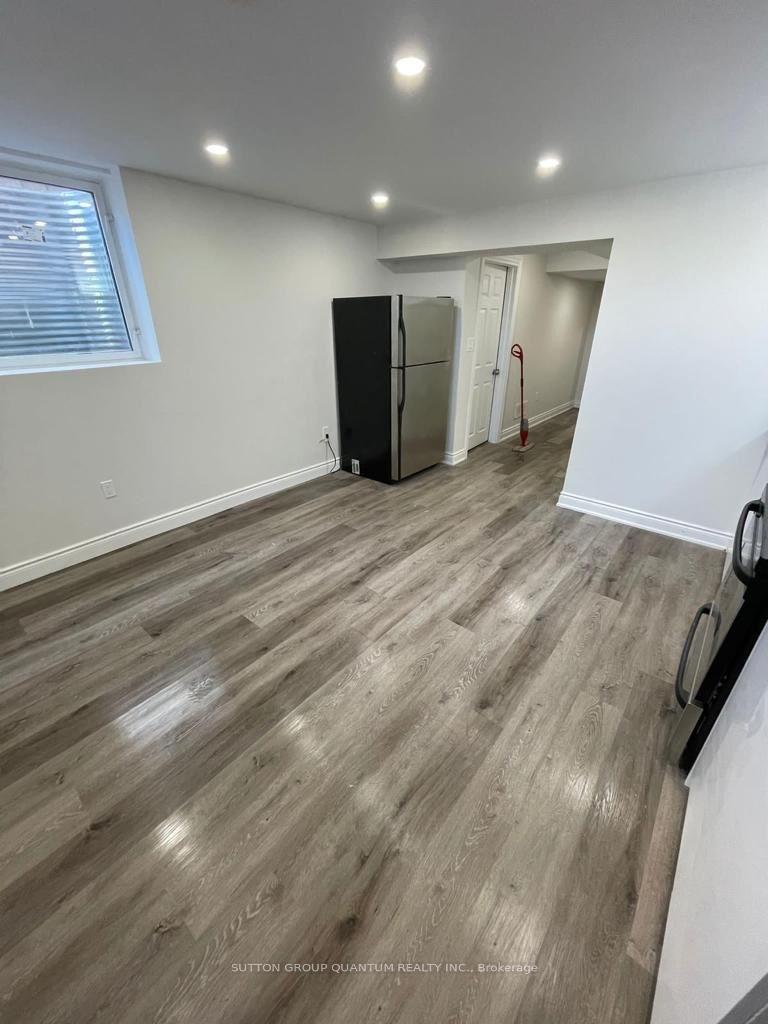 Photo 47 of 928 Dunblane Court, Kitchener, Huron Park — HOMEH