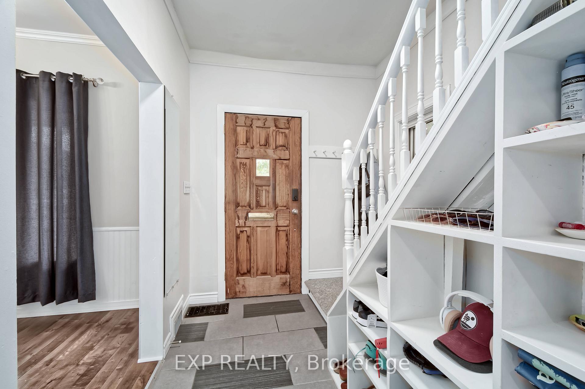 Photo 2 of 49 Euclid Avenue, London, South F — HOMEH