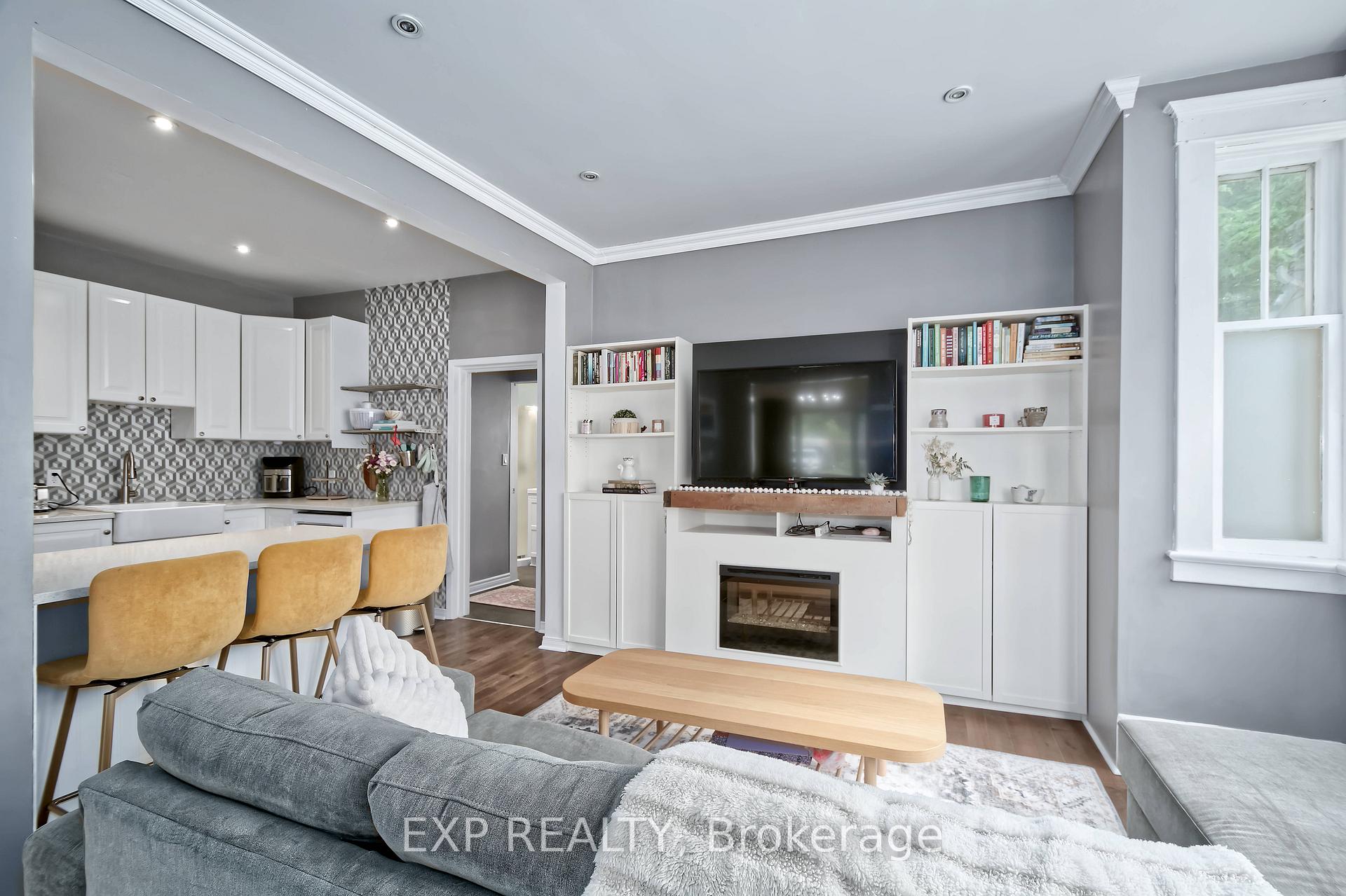 Photo 7 of 49 Euclid Avenue, London, South F — HOMEH