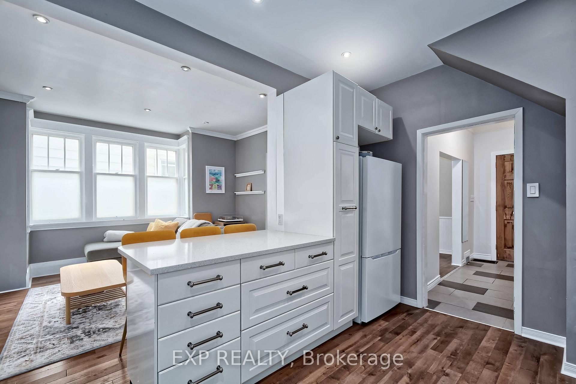 Photo 9 of 49 Euclid Avenue, London, South F — HOMEH