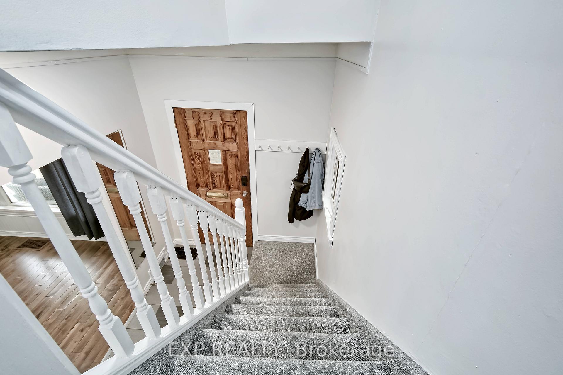 Photo 15 of 49 Euclid Avenue, London, South F — HOMEH