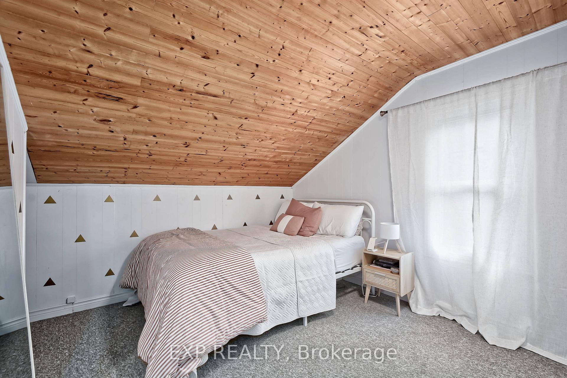 Photo 21 of 49 Euclid Avenue, London, South F — HOMEH