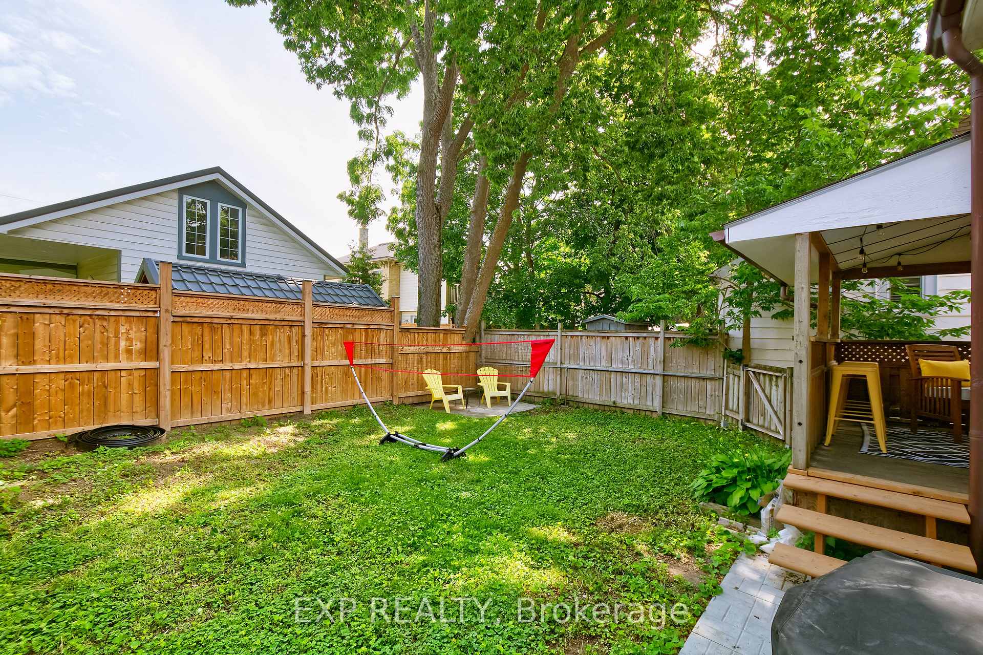 Photo 29 of 49 Euclid Avenue, London, South F — HOMEH