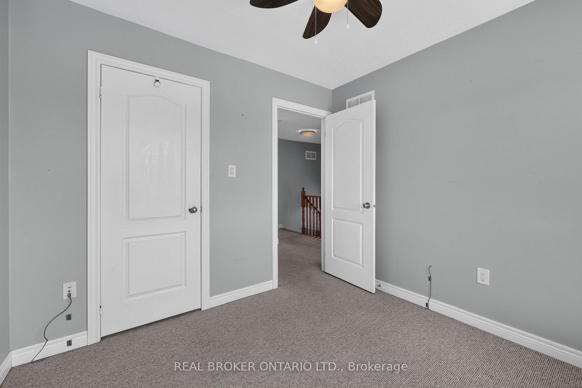 Photo 22 of 44 Pearcey Crescent, Barrie, Bayfield — HOMEH