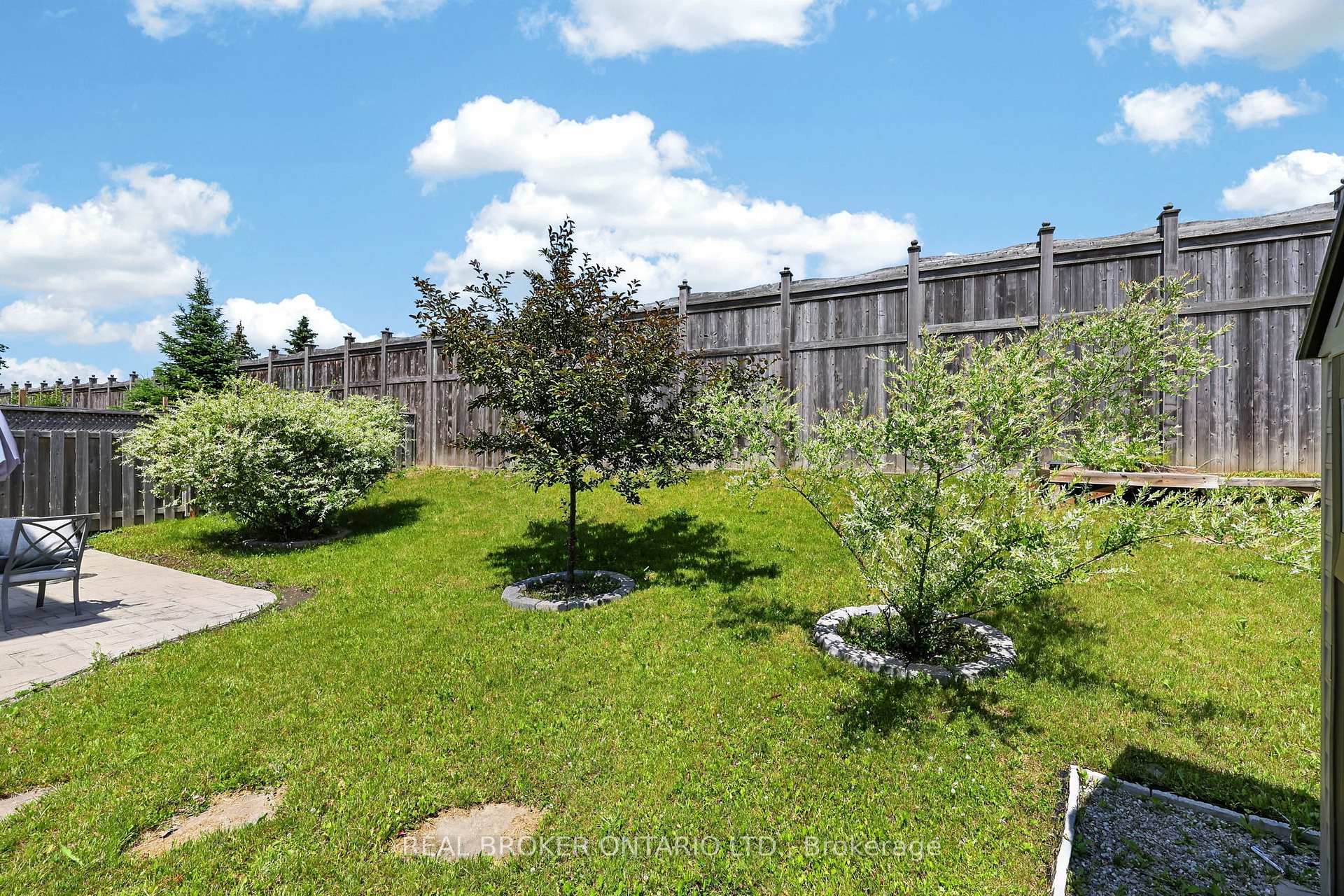 Photo 29 of 44 Pearcey Crescent, Barrie, Bayfield — HOMEH