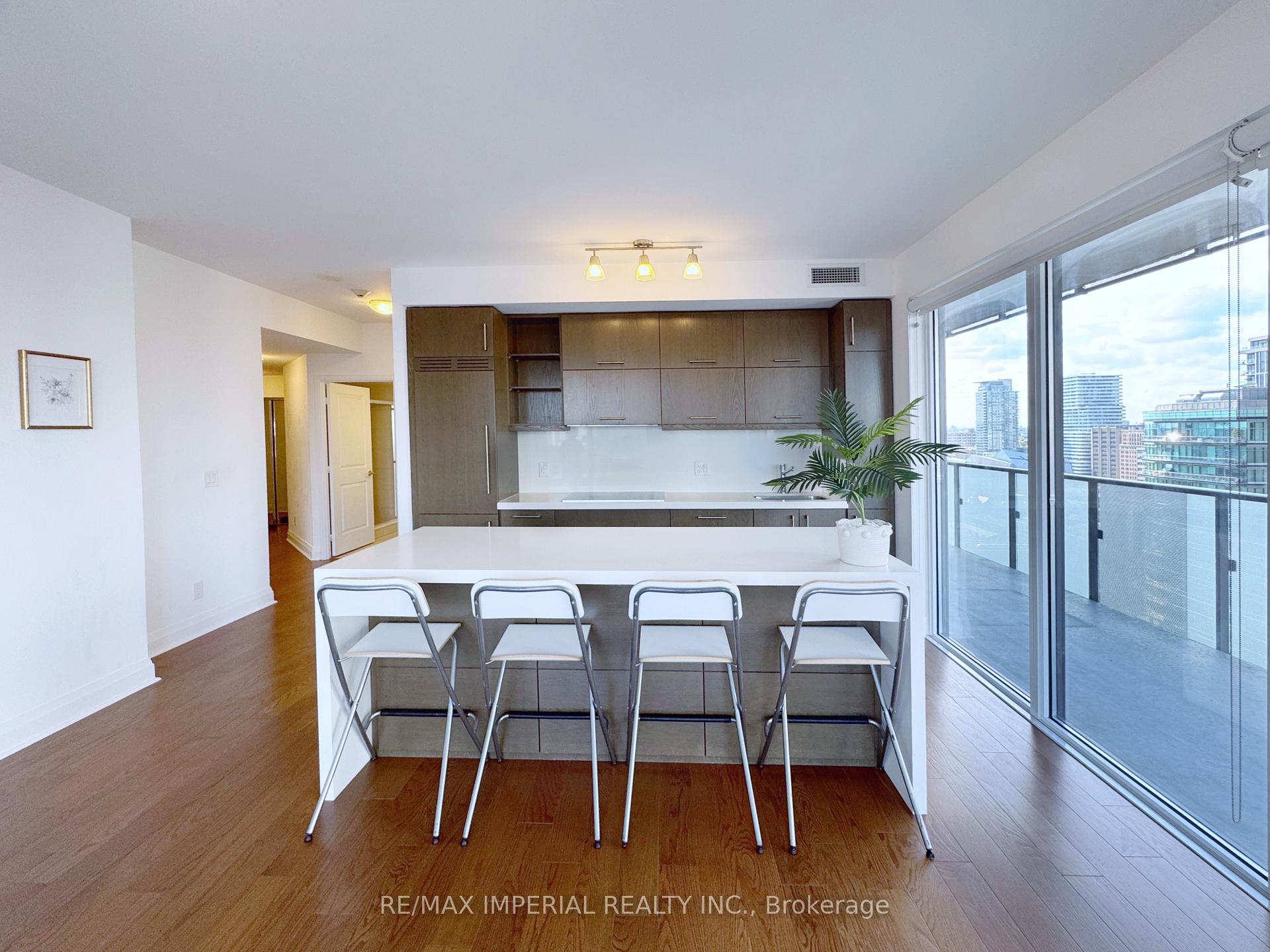 Photo 8 of Unit 1910, Bay 1080 Street E, Toronto, Bay Street Corridor — HOMEH