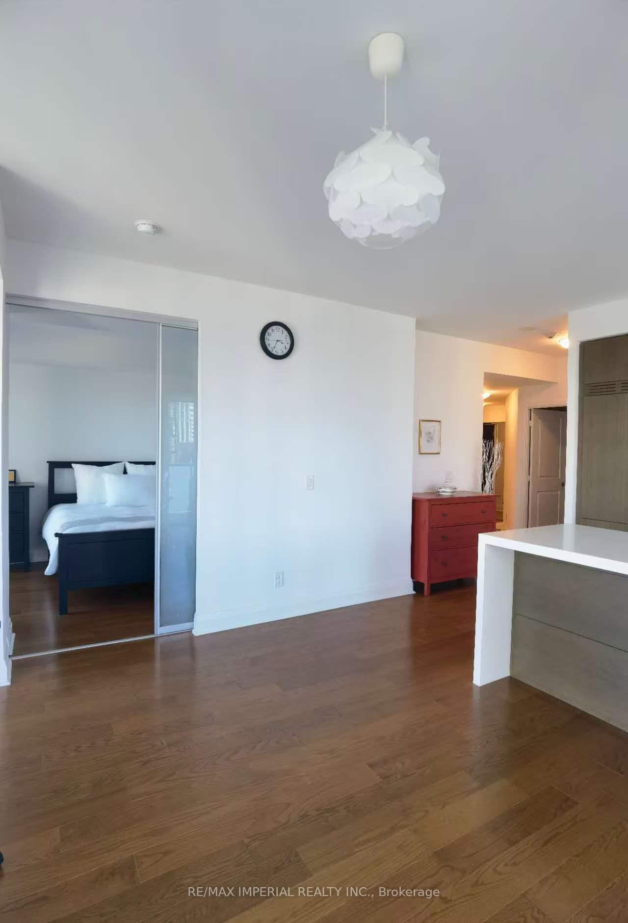 Photo 11 of Unit 1910, Bay 1080 Street E, Toronto, Bay Street Corridor — HOMEH