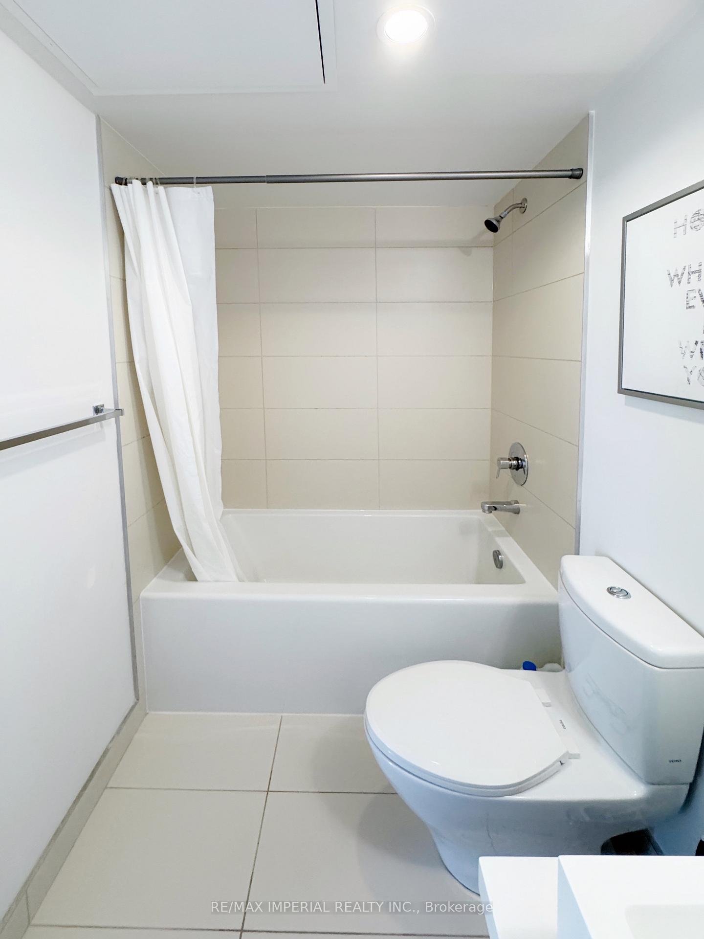 Photo 16 of Unit 1910, Bay 1080 Street E, Toronto, Bay Street Corridor — HOMEH