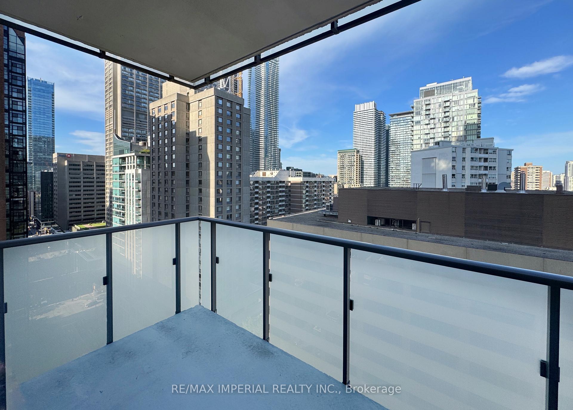 Photo 22 of Unit 1910, Bay 1080 Street E, Toronto, Bay Street Corridor — HOMEH
