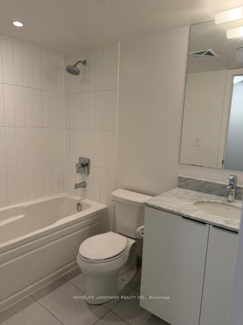 Photo 5 of Unit 1316, 955 bay Street, Toronto, Bay Street Corridor — HOMEH