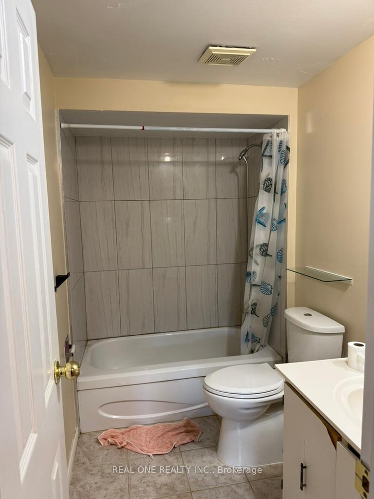Photo 10 of 2 Maitland Drive, Markham, Milliken Mills West — HOMEH