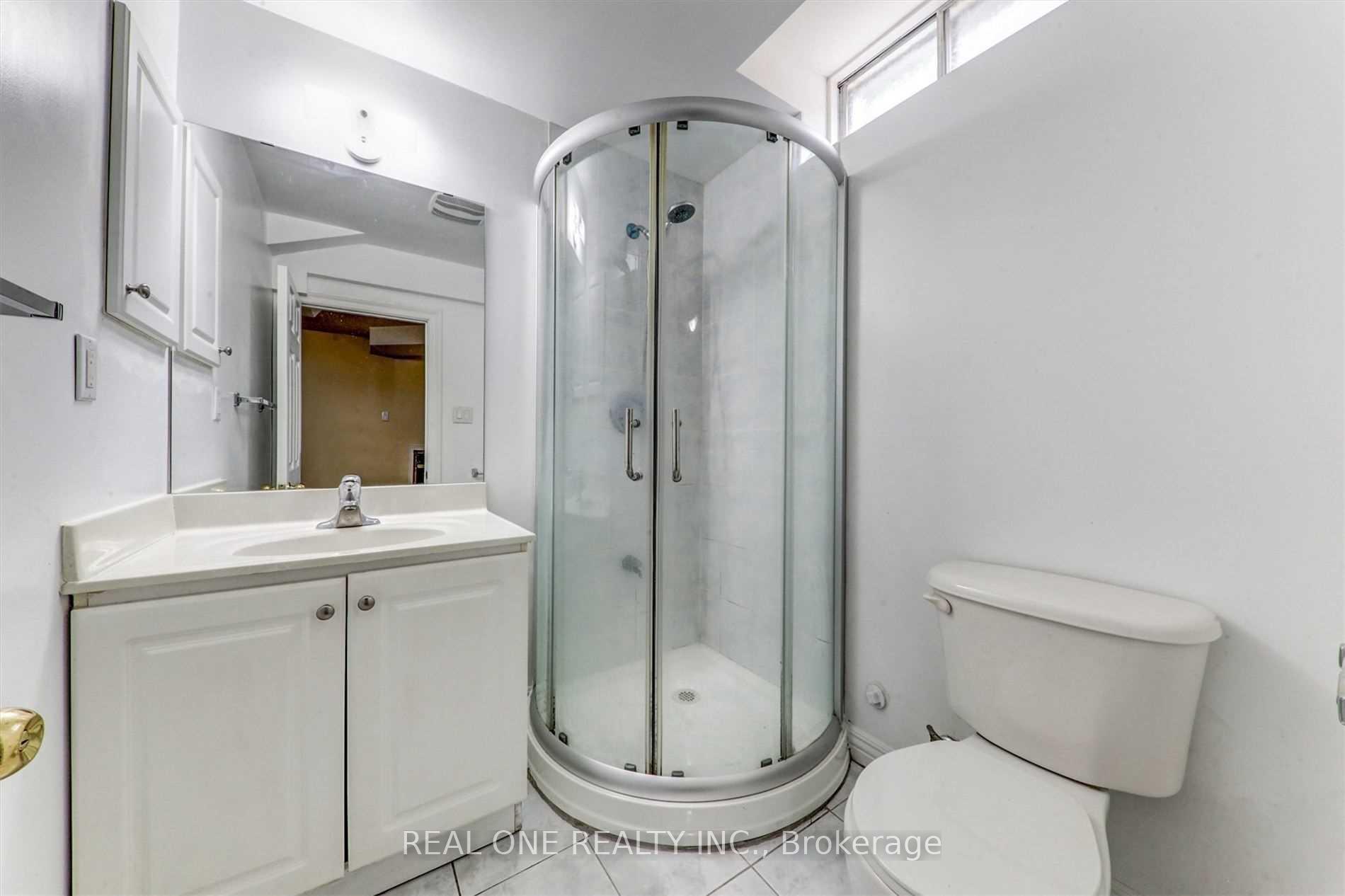 Photo 17 of 2 Maitland Drive, Markham, Milliken Mills West — HOMEH