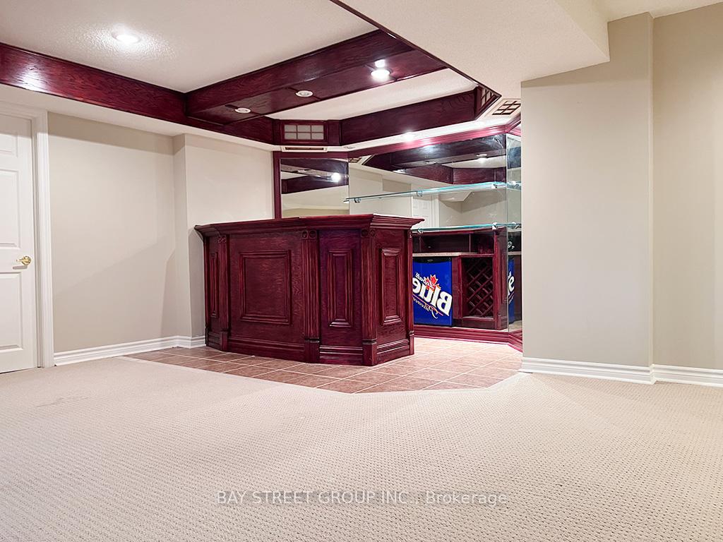 Photo 25 of 49 Forester Crescent, Markham, Cachet — HOMEH
