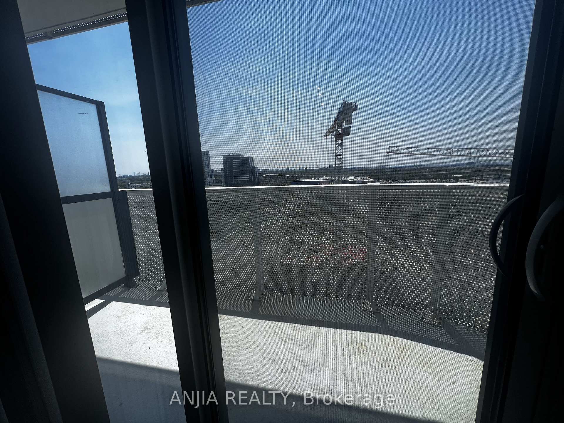 Photo 22 of Unit 1112, 28 Interchange Way, Vaughan, Vaughan Corporate Centre — HOMEH
