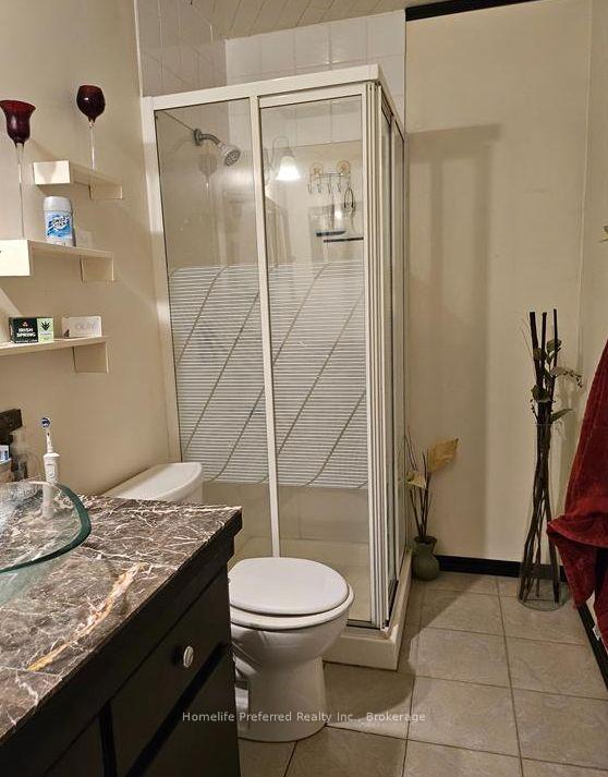 Photo 9 of 17B Beechwood Drive, Peterborough, Monaghan Ward 2 — HOMEH