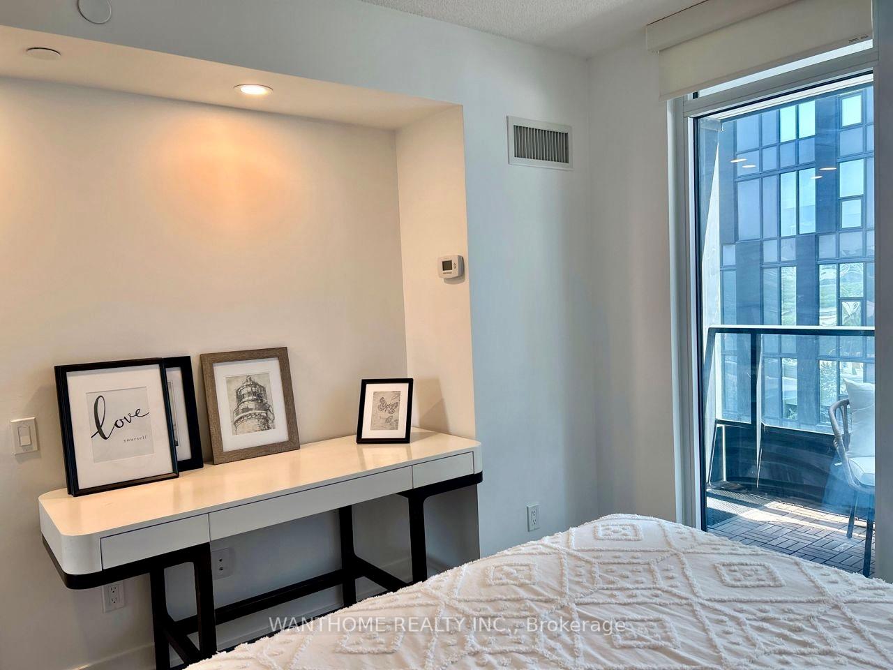 Photo 8 of Unit 506, 80 Queens Wharf Road, Toronto, Waterfront Communities — HOMEH