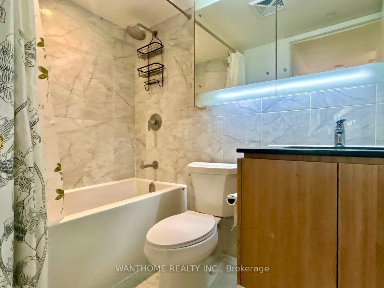 Photo 10 of Unit 506, 80 Queens Wharf Road, Toronto, Waterfront Communities — HOMEH