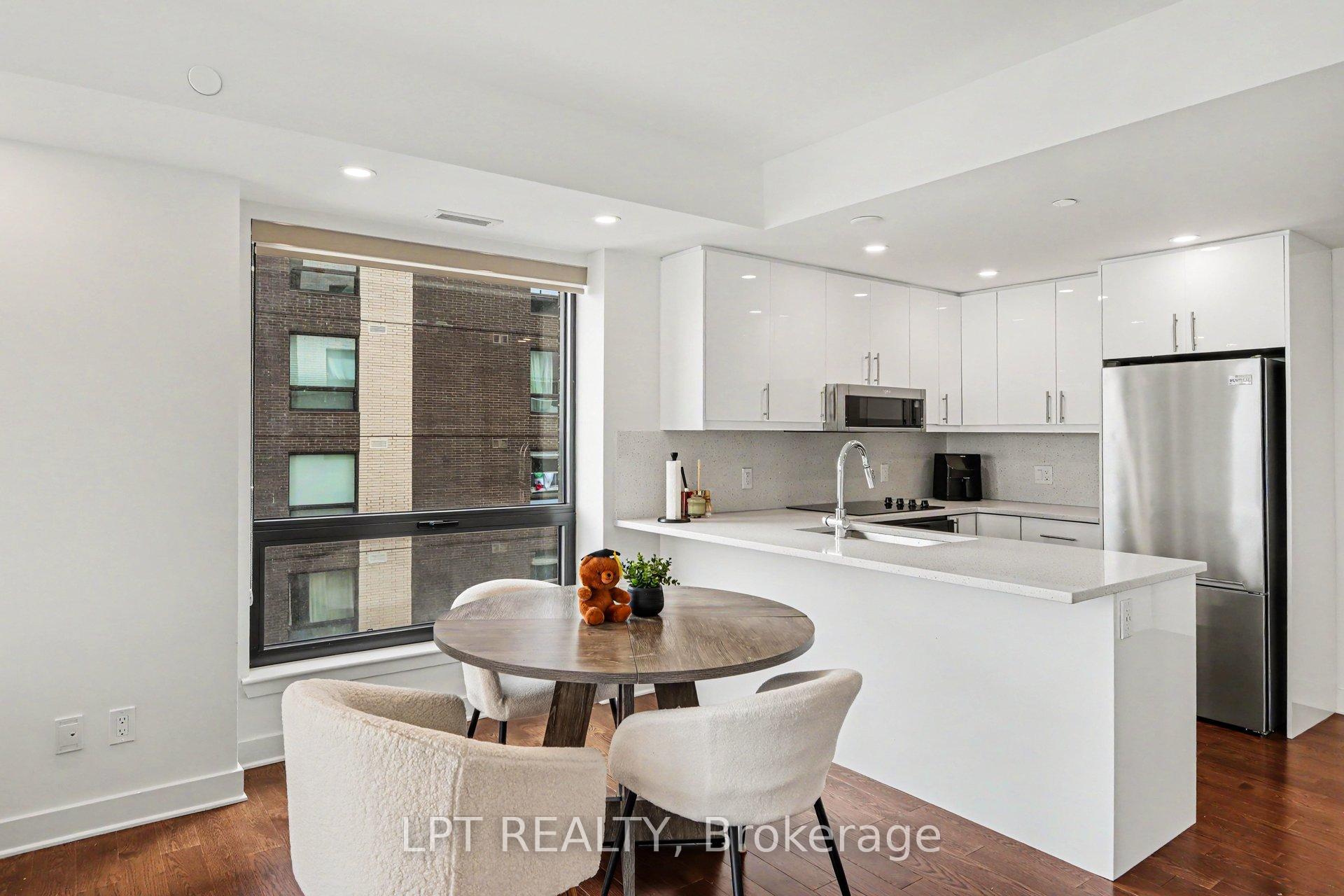 Photo 5 of Unit 1705, 180 George Street, Ottawa, Lower Town/Byward Market — HOMEH