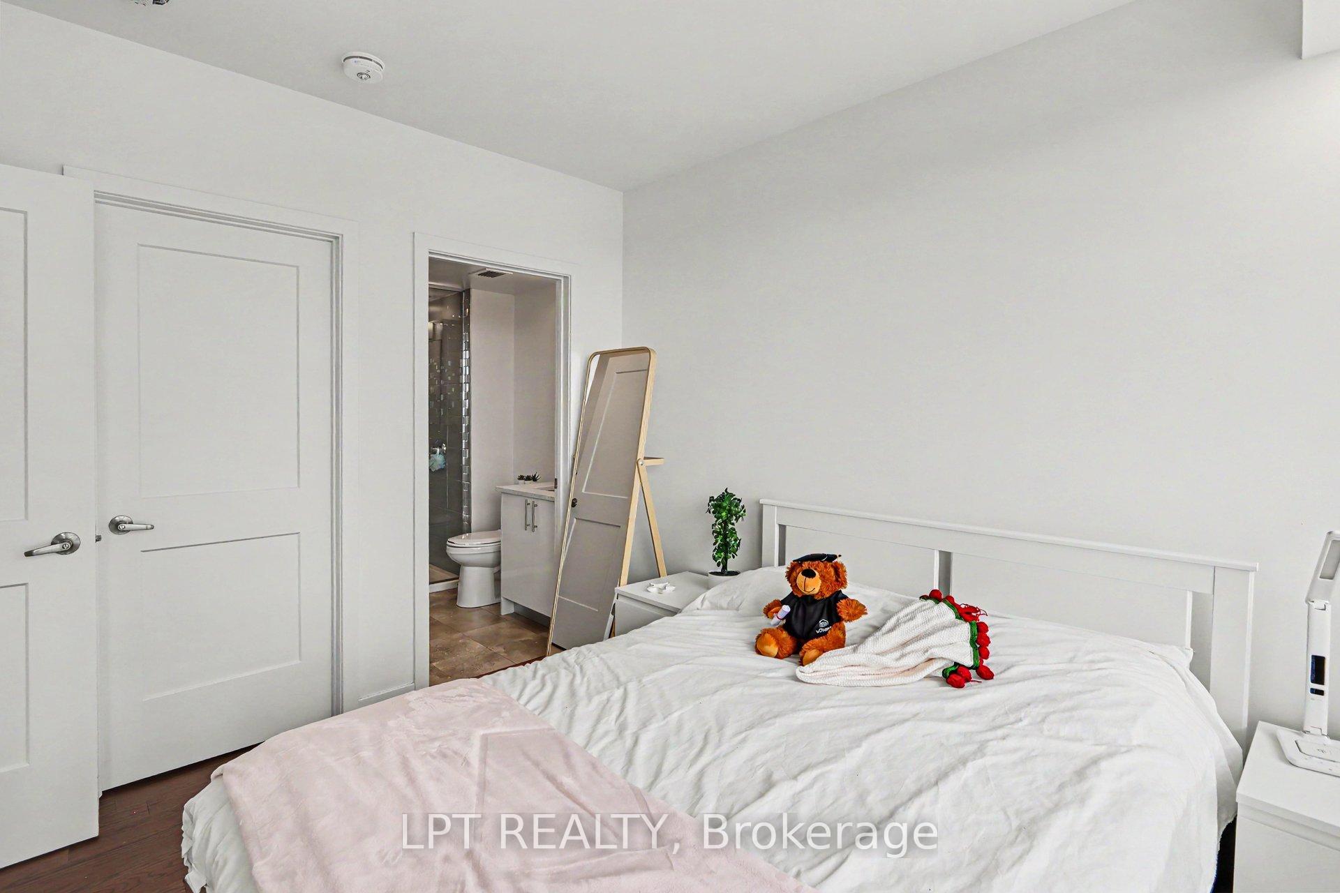 Photo 9 of Unit 1705, 180 George Street, Ottawa, Lower Town/Byward Market — HOMEH