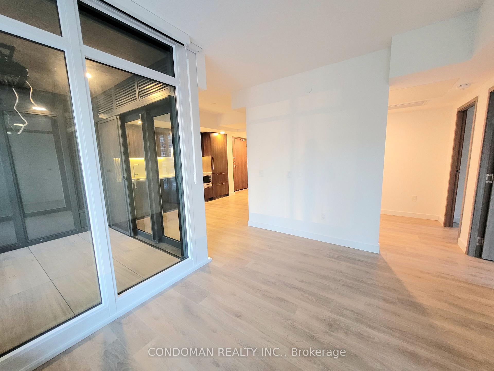 Photo 9 of Unit 703, 1 Concord Cityplace Way, Toronto, Waterfront Communities — HOMEH