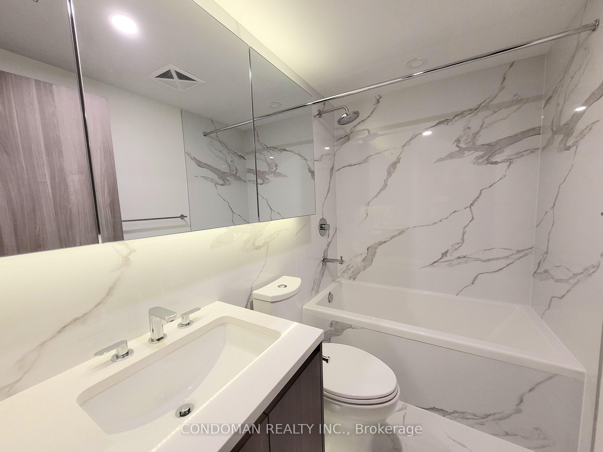 Photo 24 of Unit 703, 1 Concord Cityplace Way, Toronto, Waterfront Communities — HOMEH