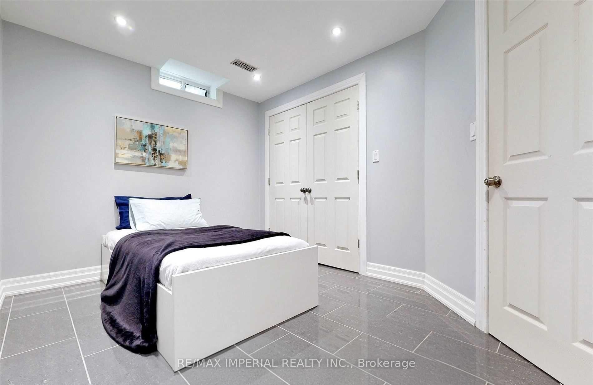 Photo 36 of 156 Goldenwood Crescent, Markham, Greensborough — HOMEH