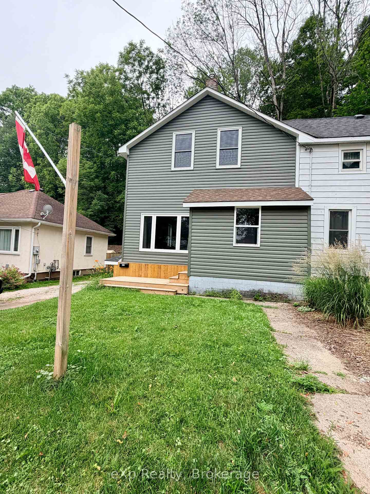 Photo 1 of 218 2nd Avenue E, Owen Sound — HOMEH