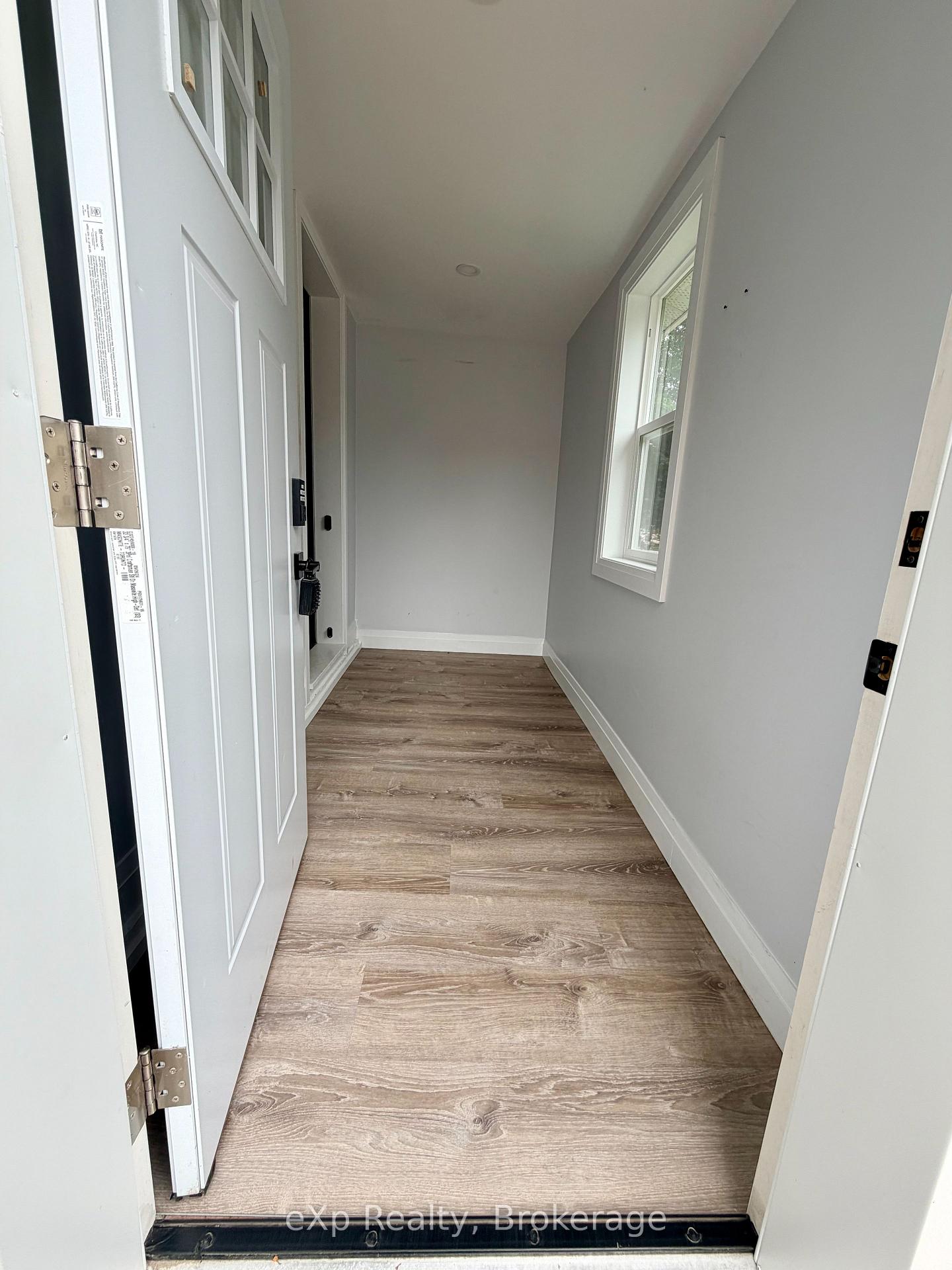 Photo 3 of 218 2nd Avenue E, Owen Sound — HOMEH