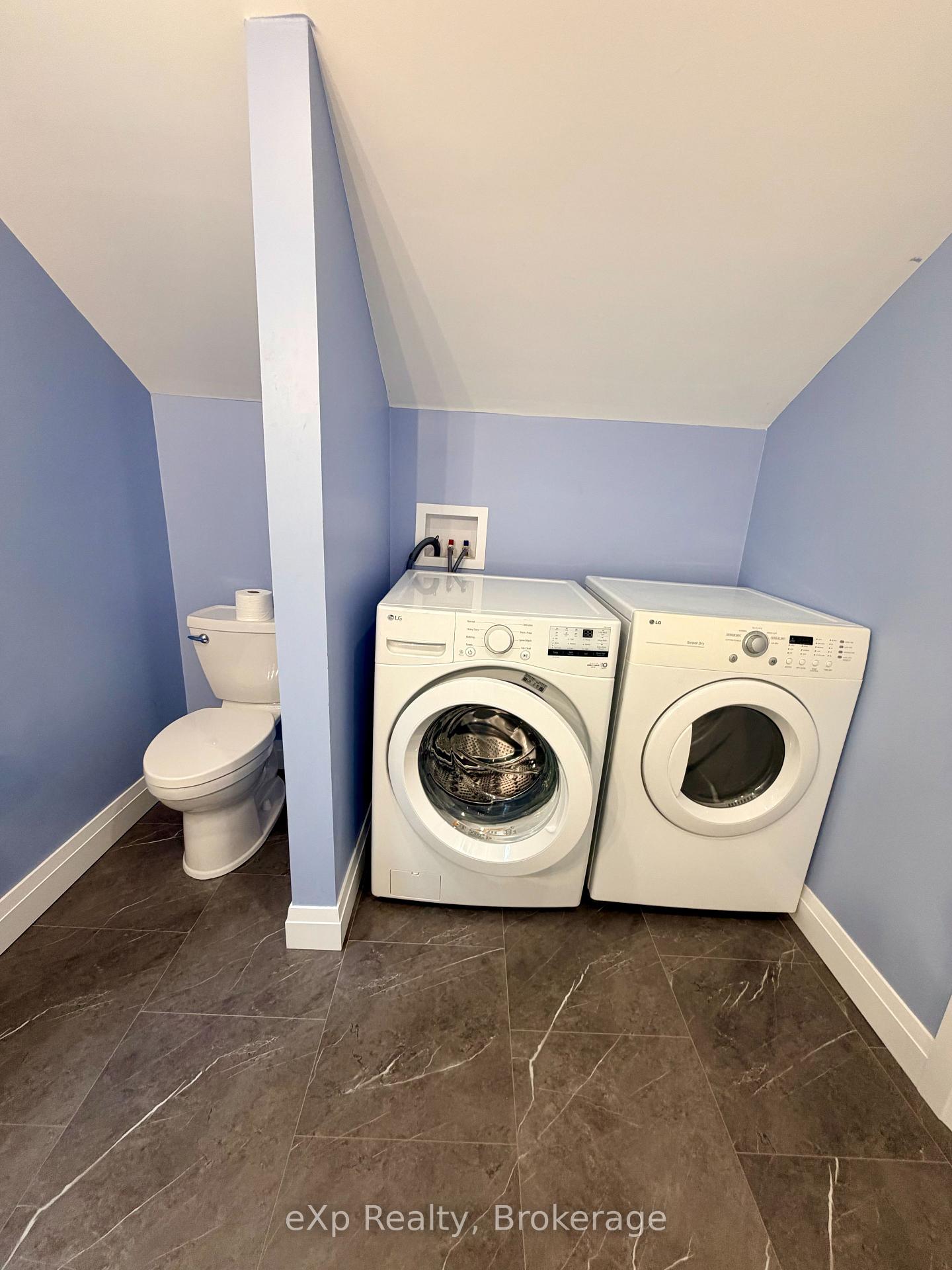 Photo 11 of 218 2nd Avenue E, Owen Sound — HOMEH