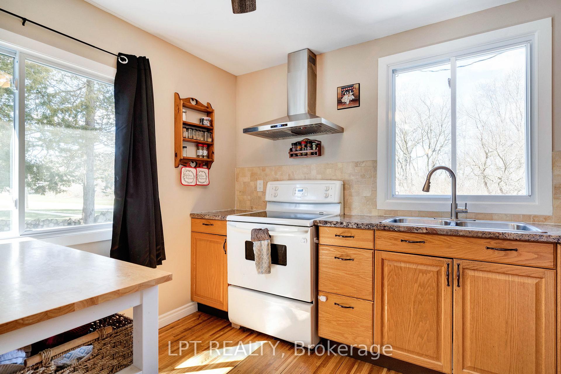 Photo 19 of 198 Munroe Street, West Elgin, West Lorne — HOMEH