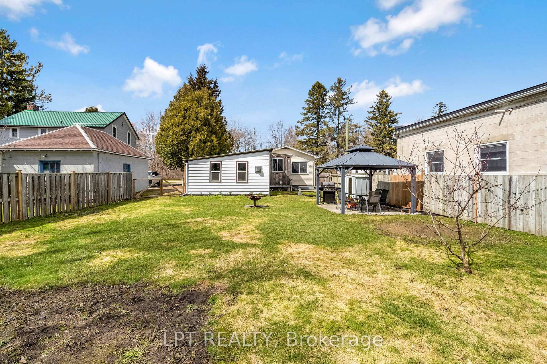 Photo 33 of 198 Munroe Street, West Elgin, West Lorne — HOMEH