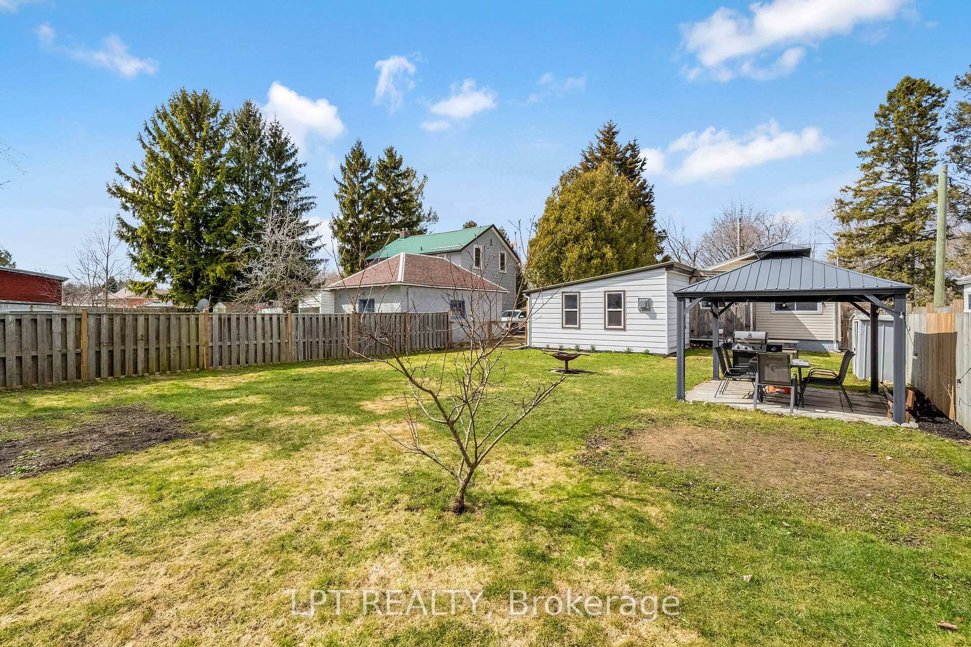 Photo 34 of 198 Munroe Street, West Elgin, West Lorne — HOMEH