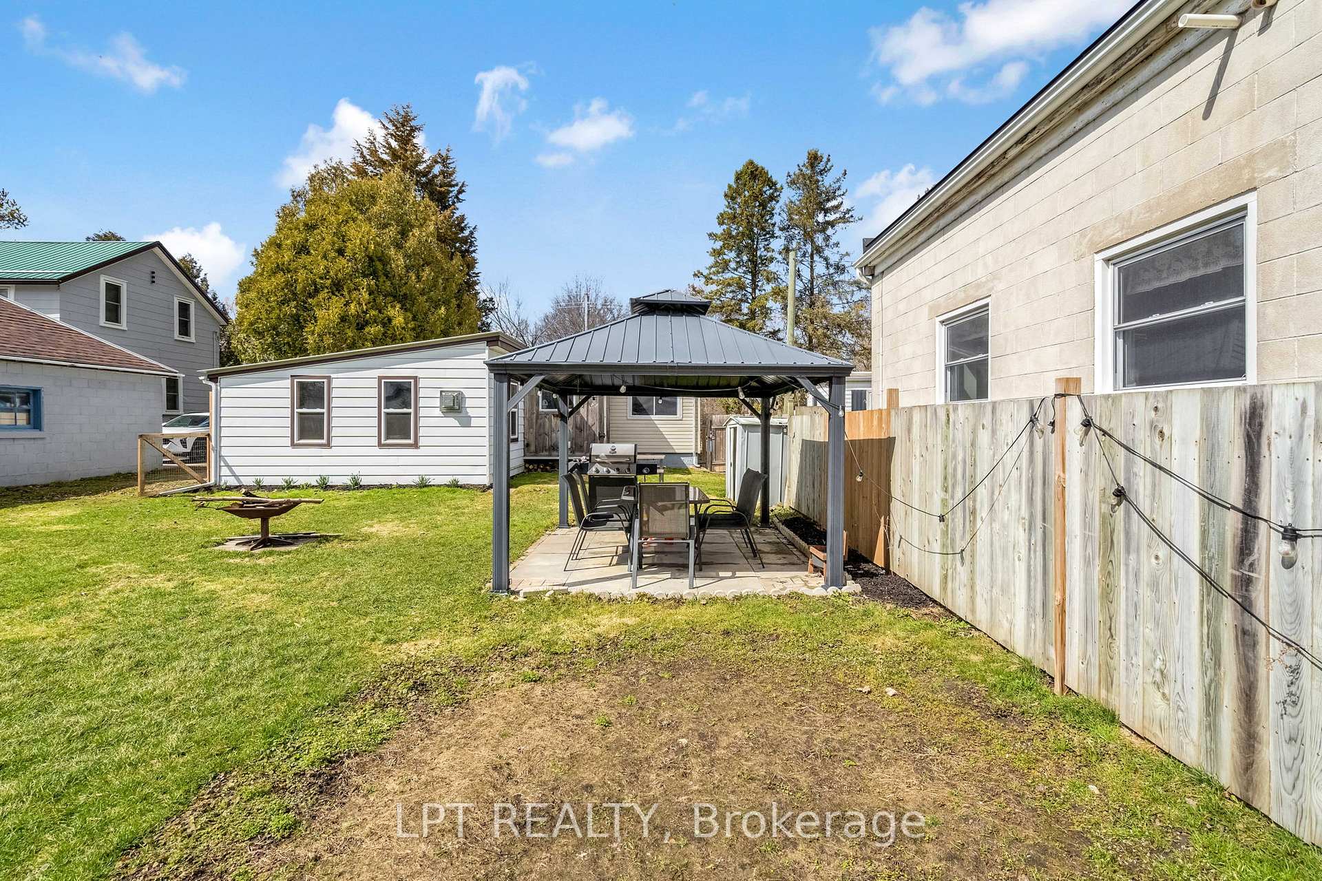 Photo 35 of 198 Munroe Street, West Elgin, West Lorne — HOMEH