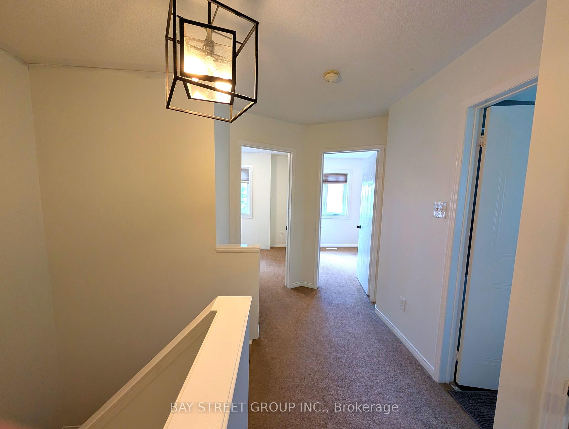 Photo 16 of 67 Rougehaven Way, Markham, Vinegar Hill — HOMEH