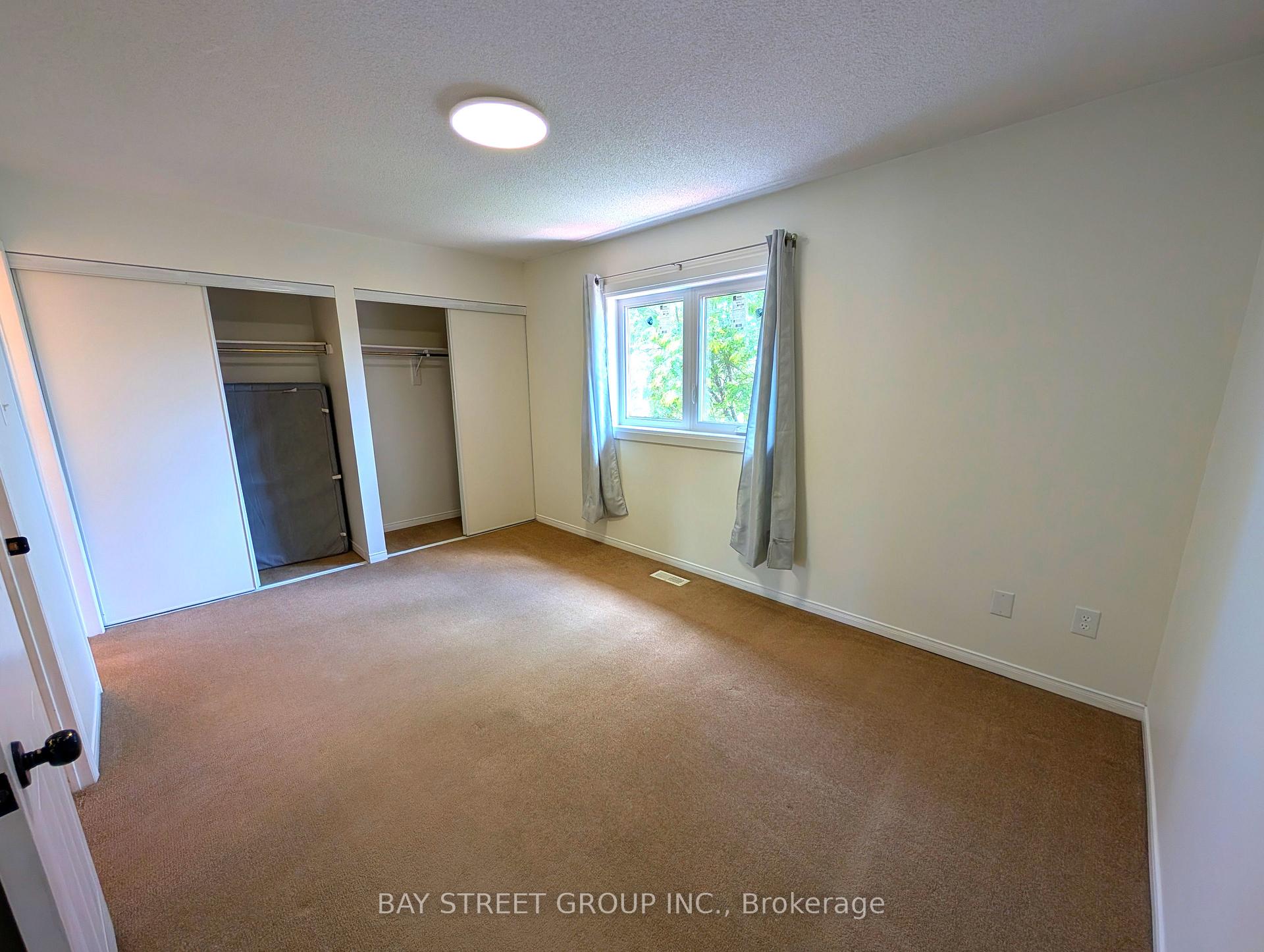 Photo 26 of 67 Rougehaven Way, Markham, Vinegar Hill — HOMEH