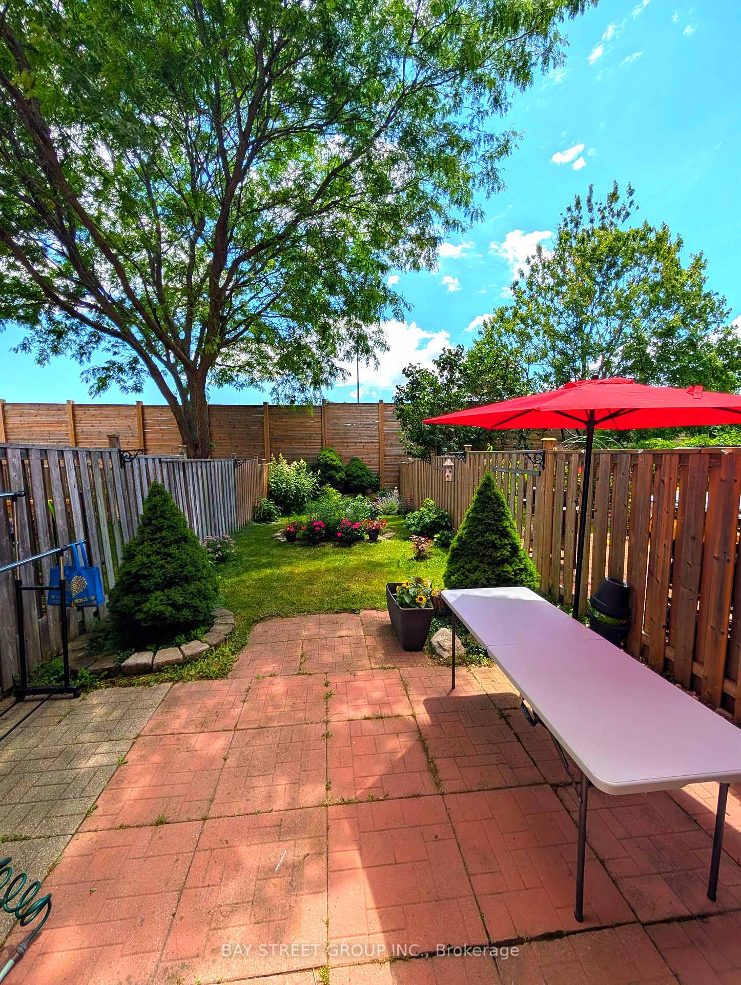 Photo 34 of 67 Rougehaven Way, Markham, Vinegar Hill — HOMEH