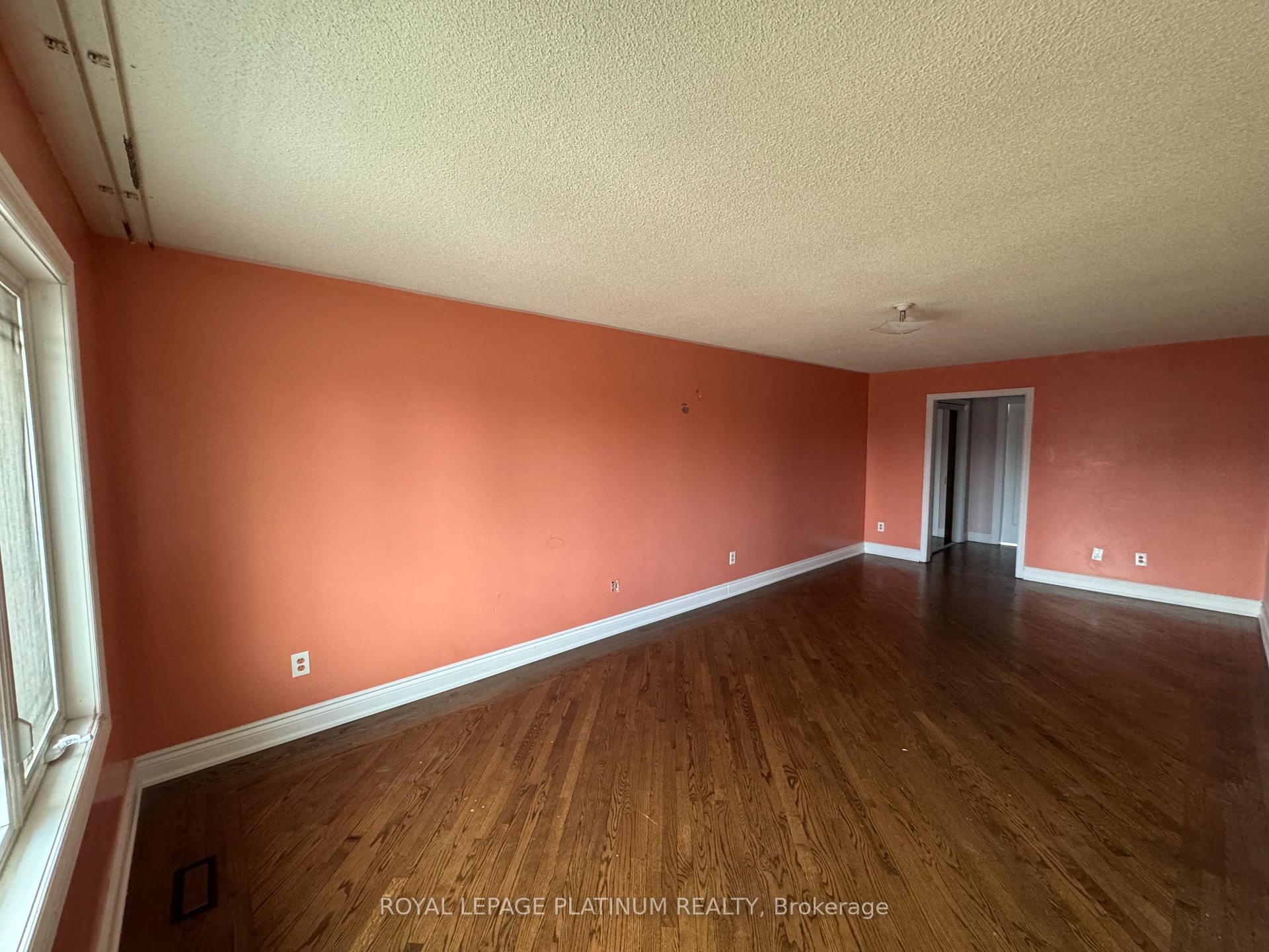 Photo 20 of 60 Brookfield Court, Brampton, Fletcher's West — HOMEH