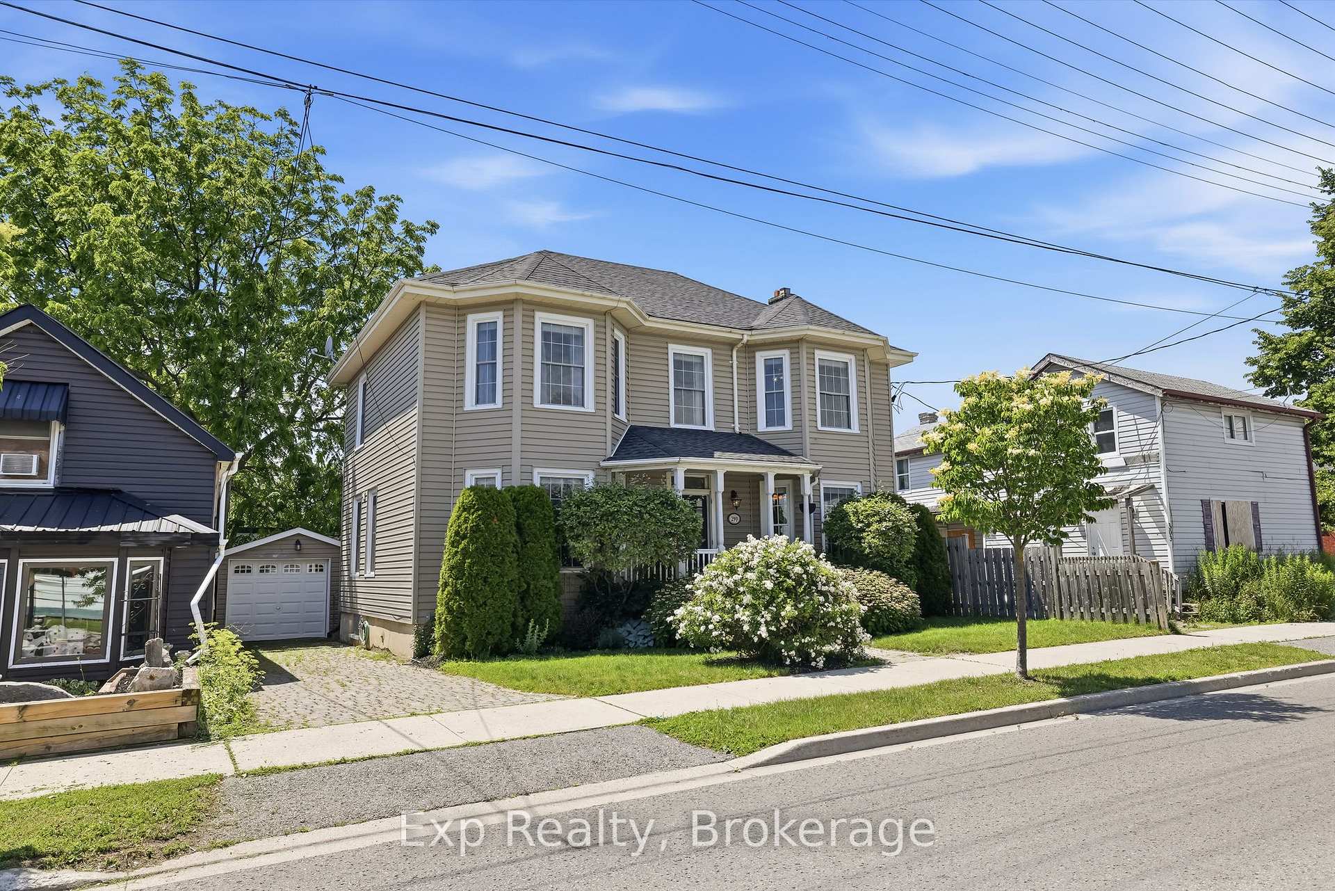 Photo 2 of 299 Spring Street, Cobourg — HOMEH