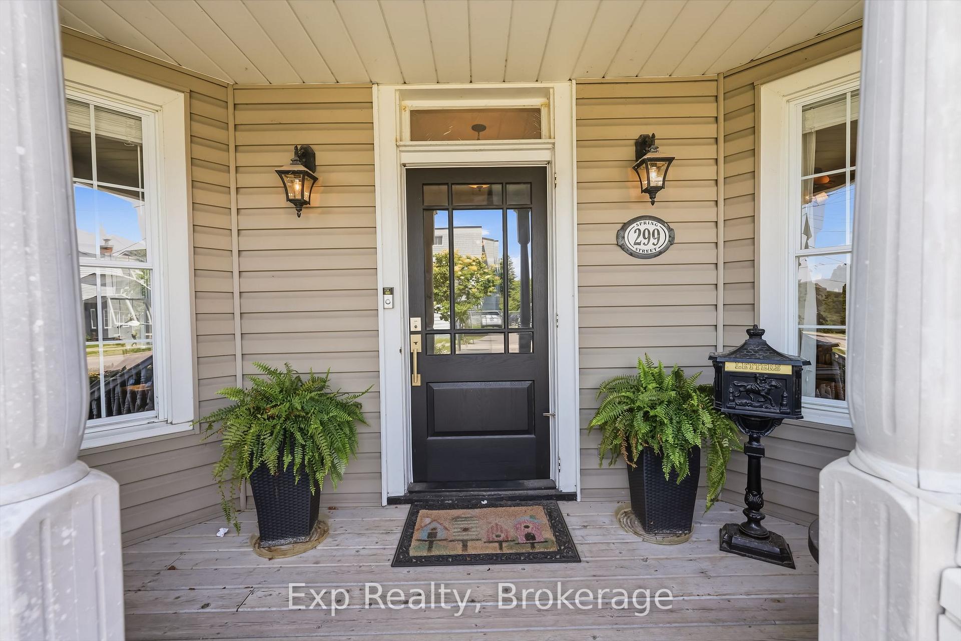 Photo 5 of 299 Spring Street, Cobourg — HOMEH