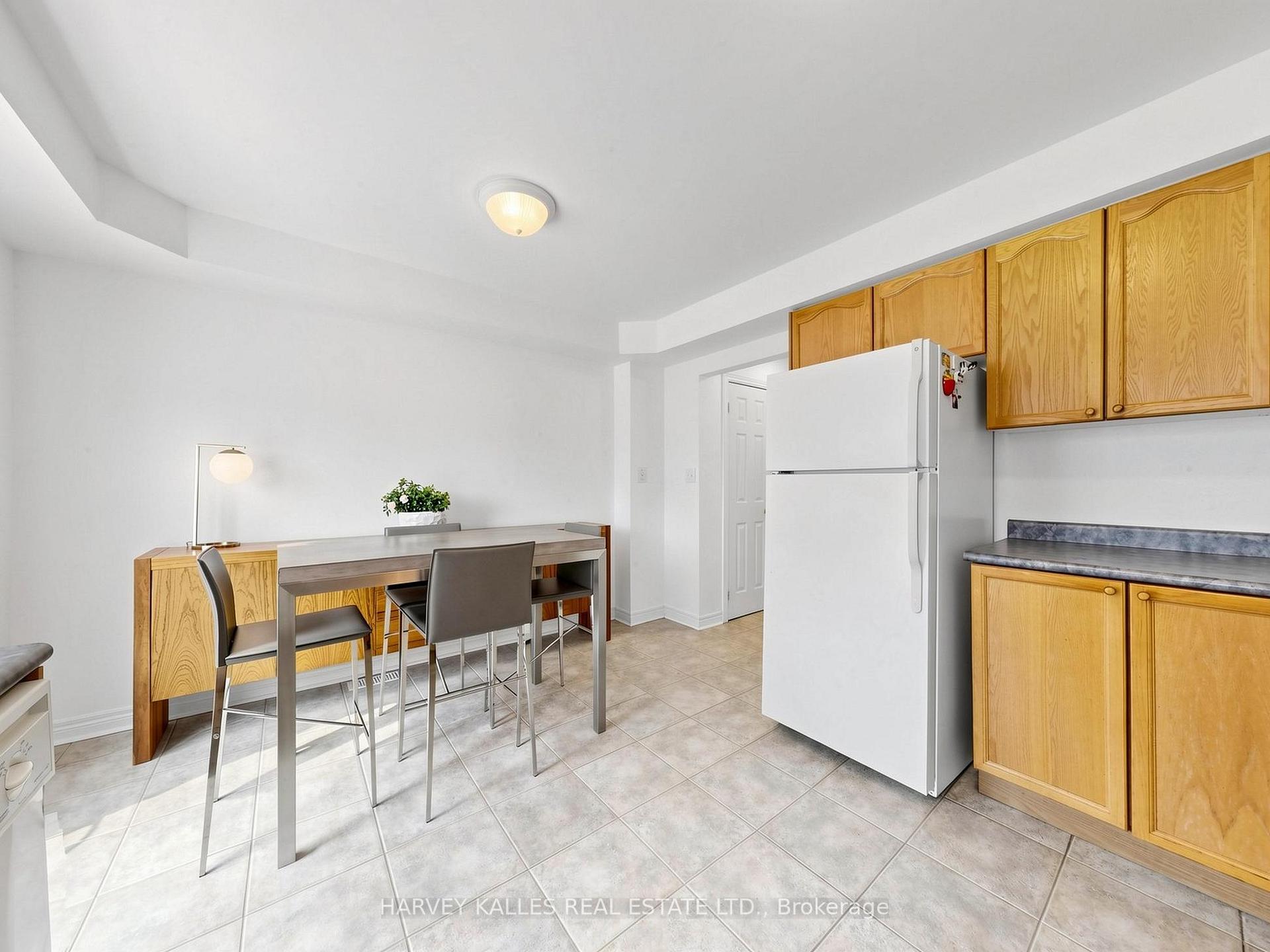Photo 16 of 10 Lightbourn Avenue, Toronto, Dovercourt-Wallace Emerson-Junction — HOMEH