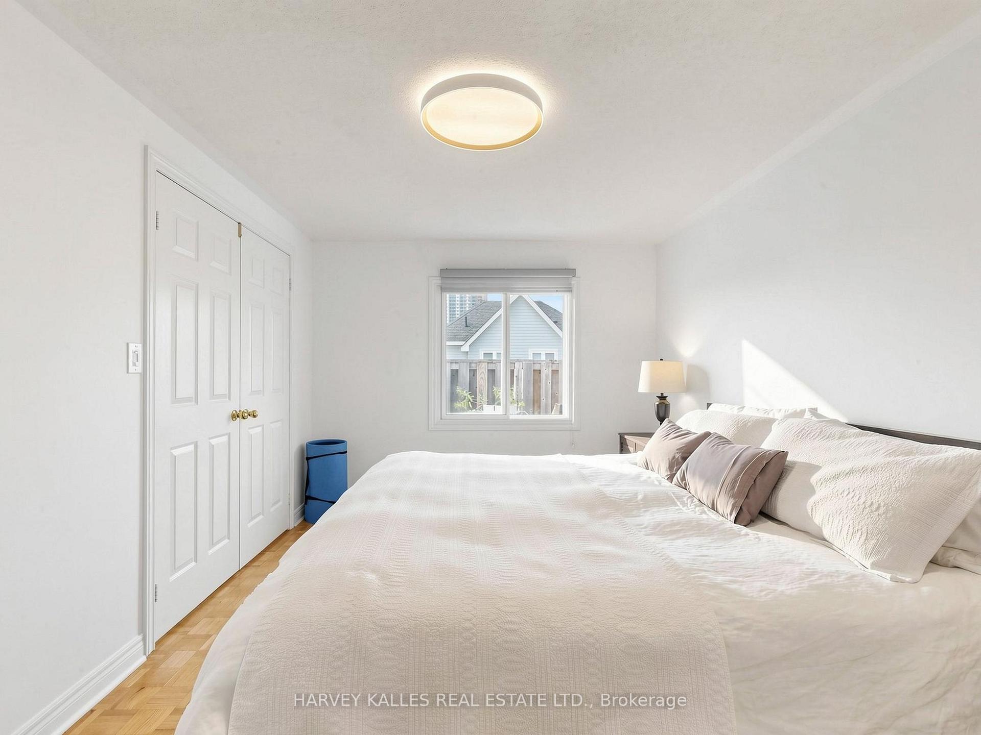Photo 34 of 10 Lightbourn Avenue, Toronto, Dovercourt-Wallace Emerson-Junction — HOMEH