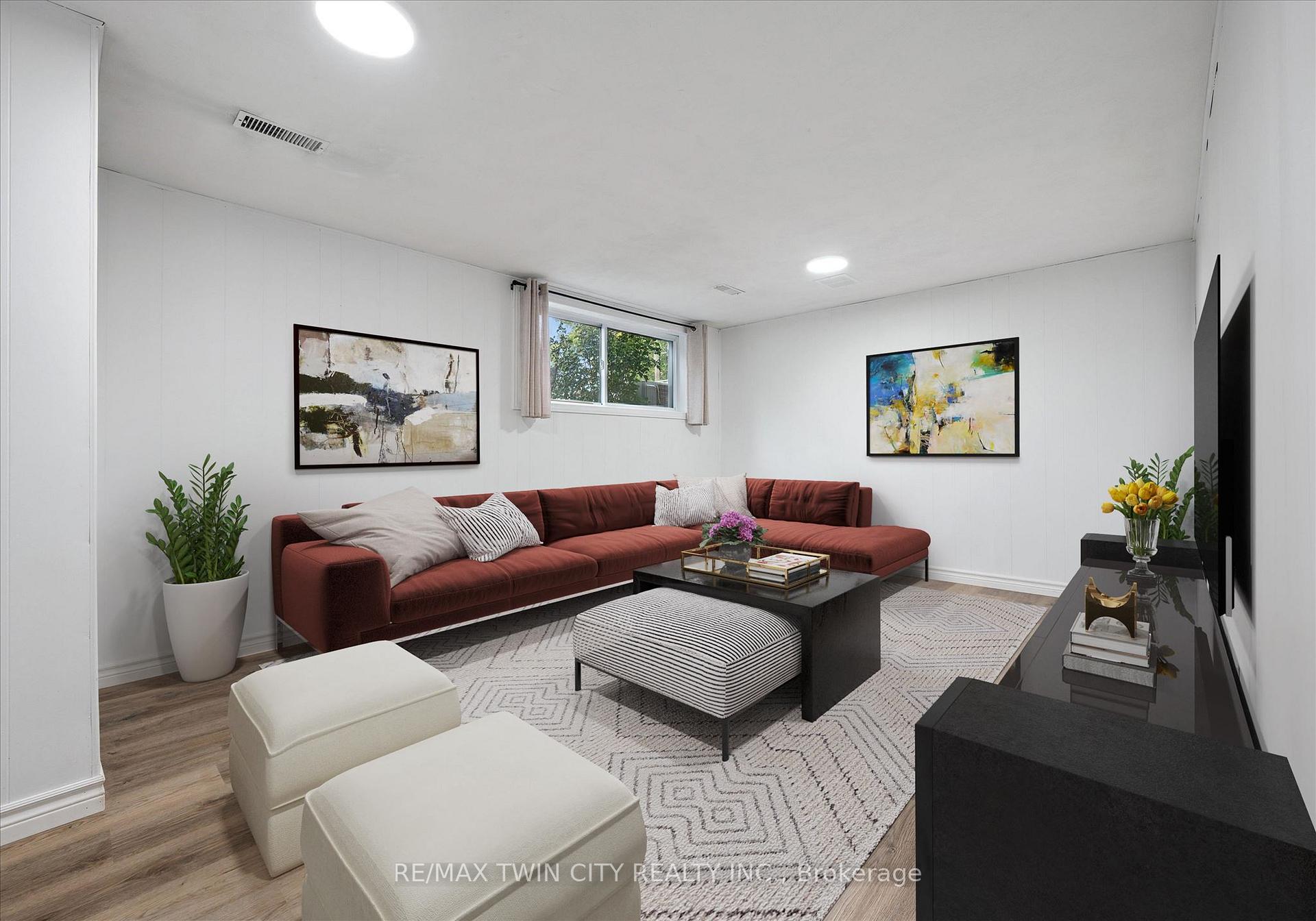 Photo 16 of 269 Ross Avenue, Kitchener, Stanley Park — HOMEH