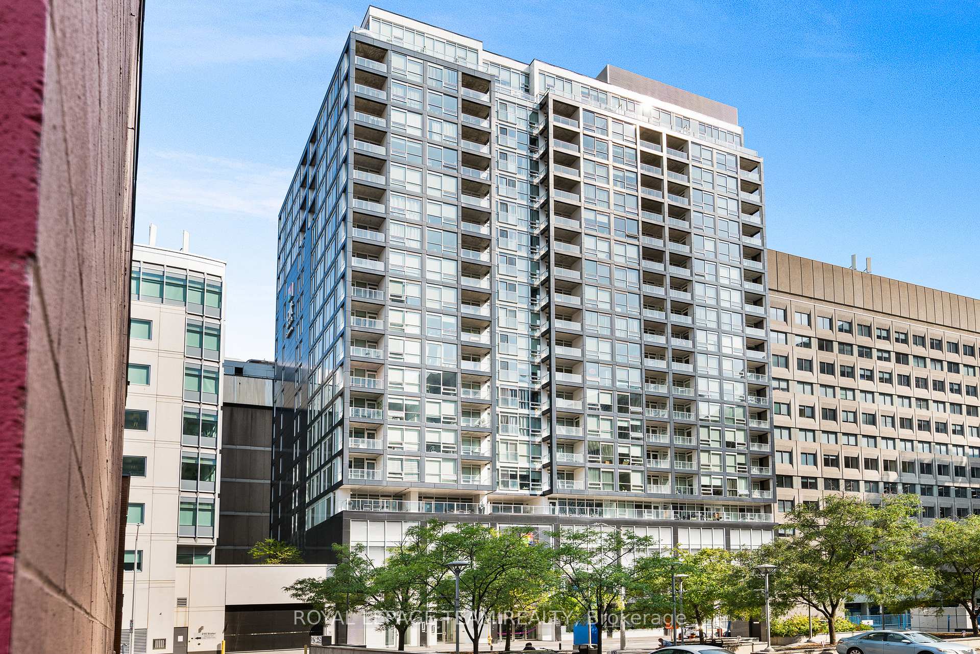 Photo of Unit 2103, 199 Slater Street