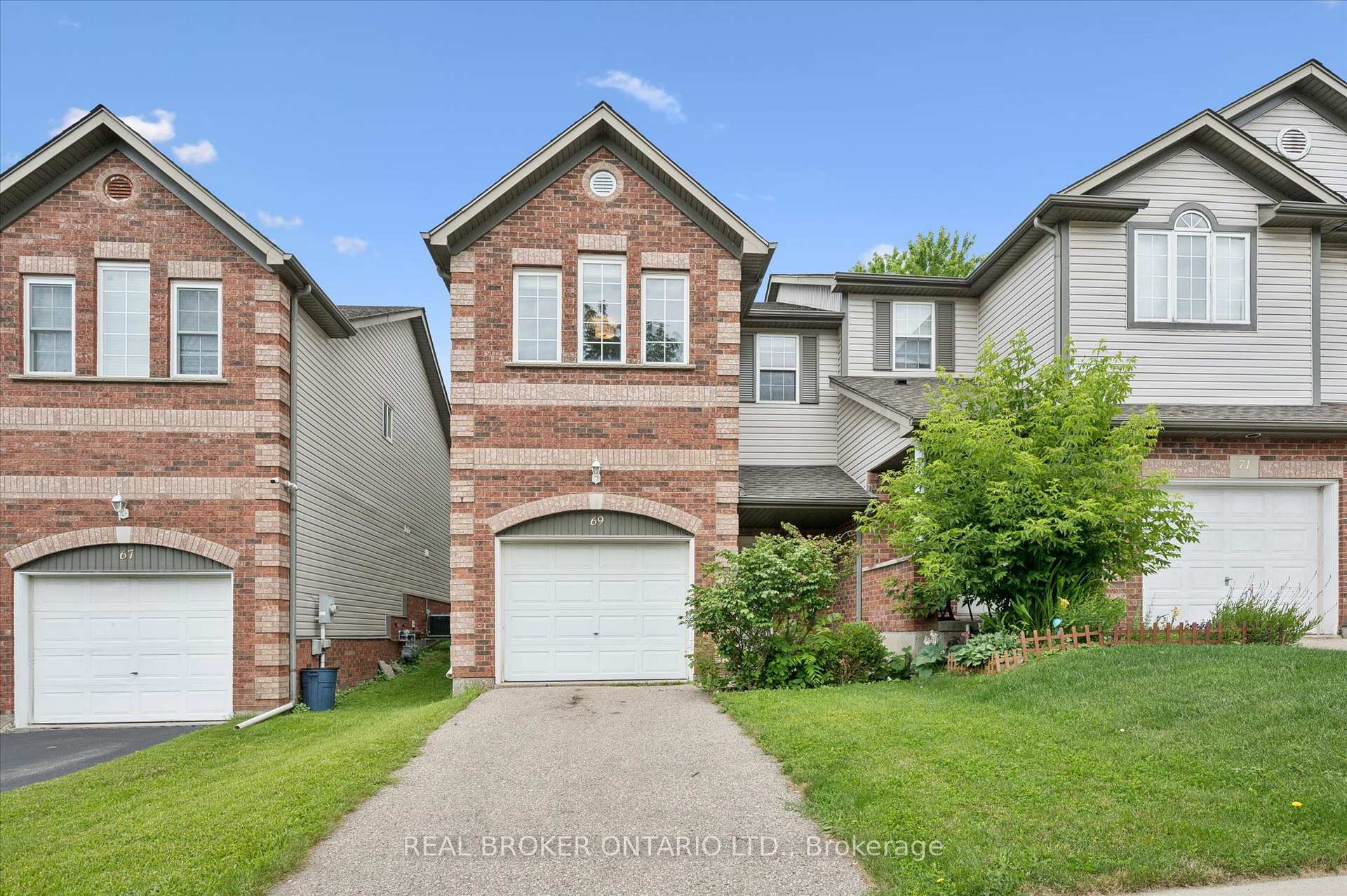 Photo 5 of 69 Woolwich Street, Kitchener, University Downs — HOMEH